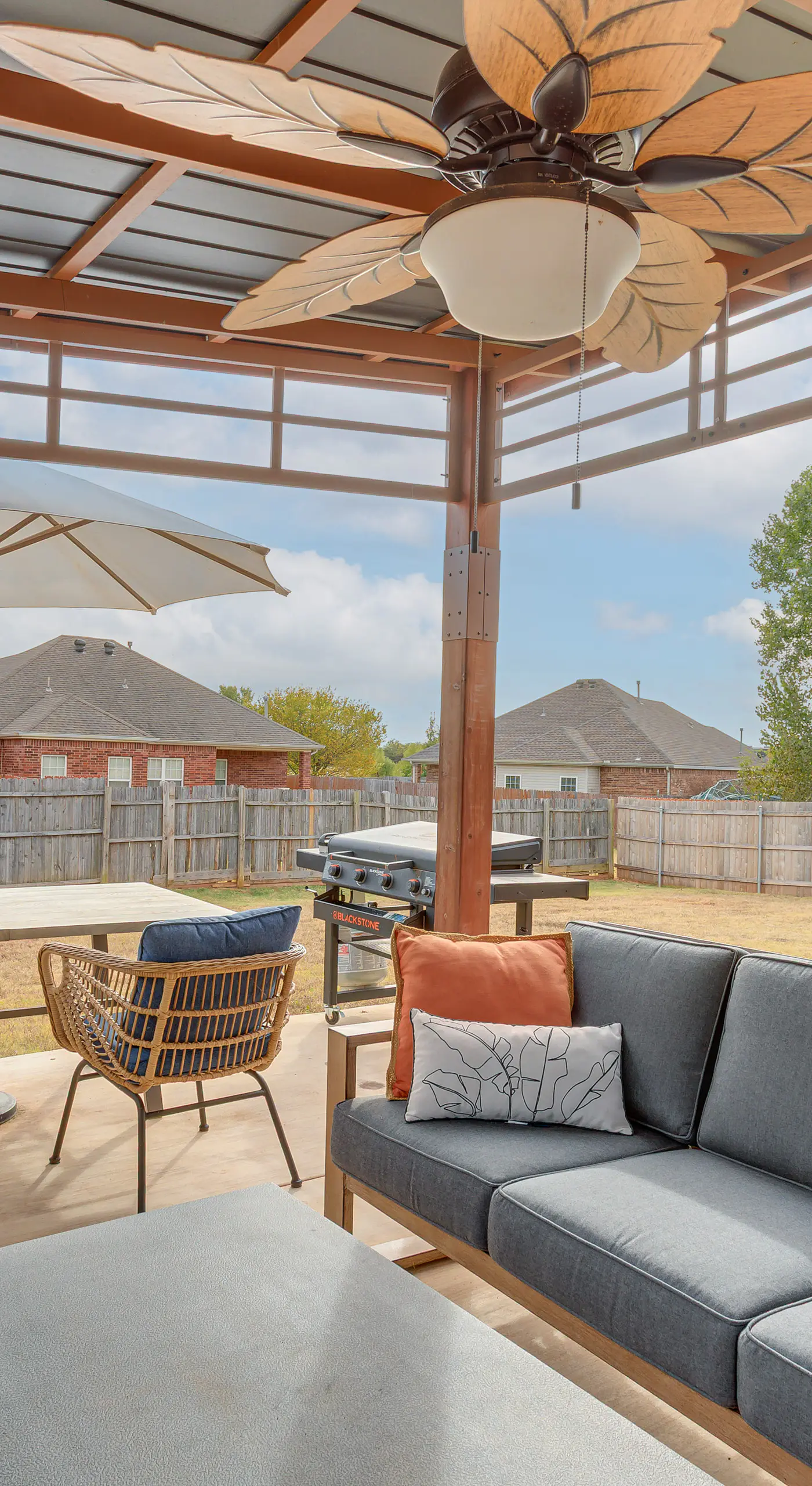 Private Patio + Yard: Home By Tinker & Hospitals!
