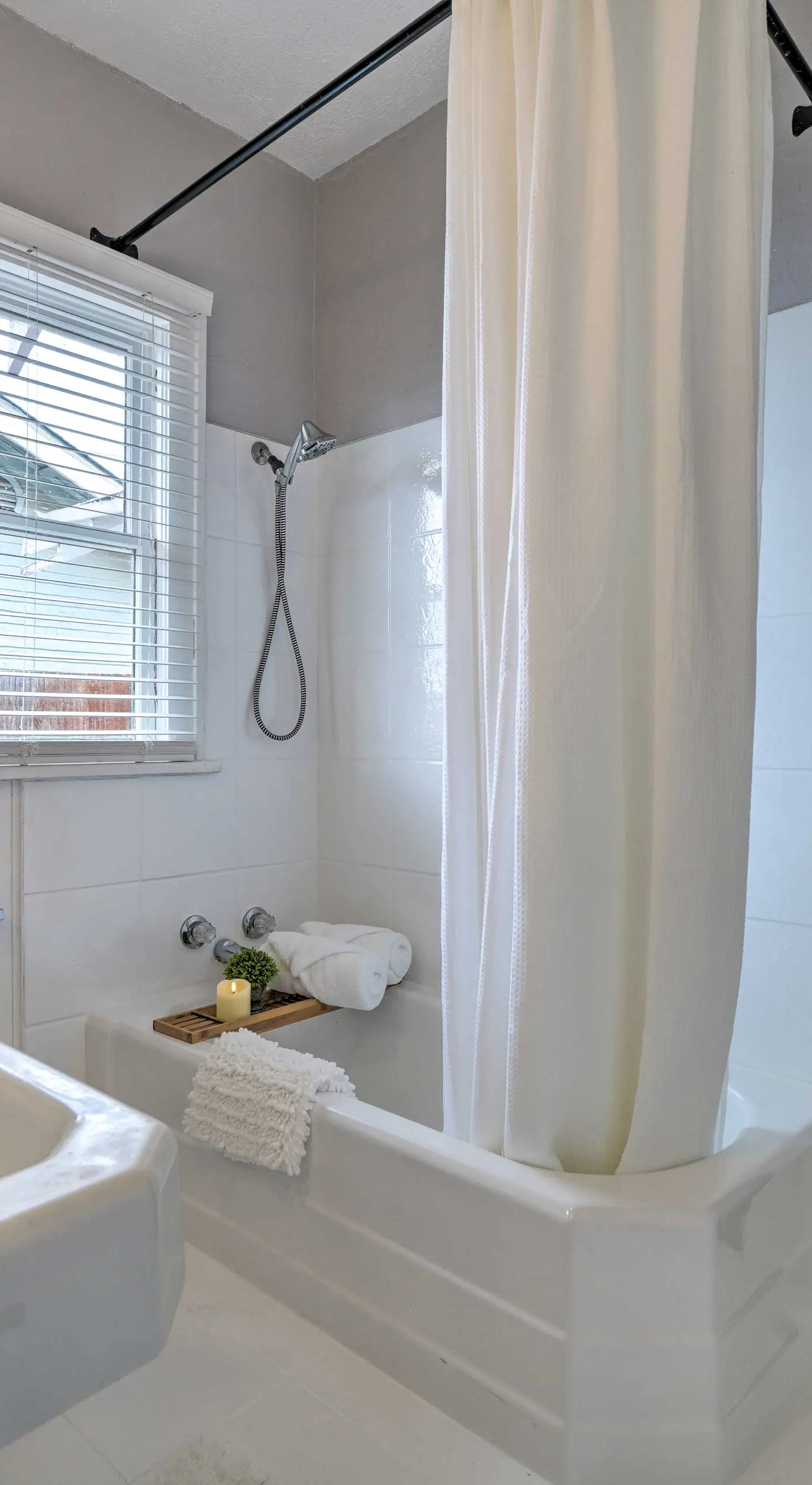Pet-Friendly OKC Home, 3 Miles to Downtown!