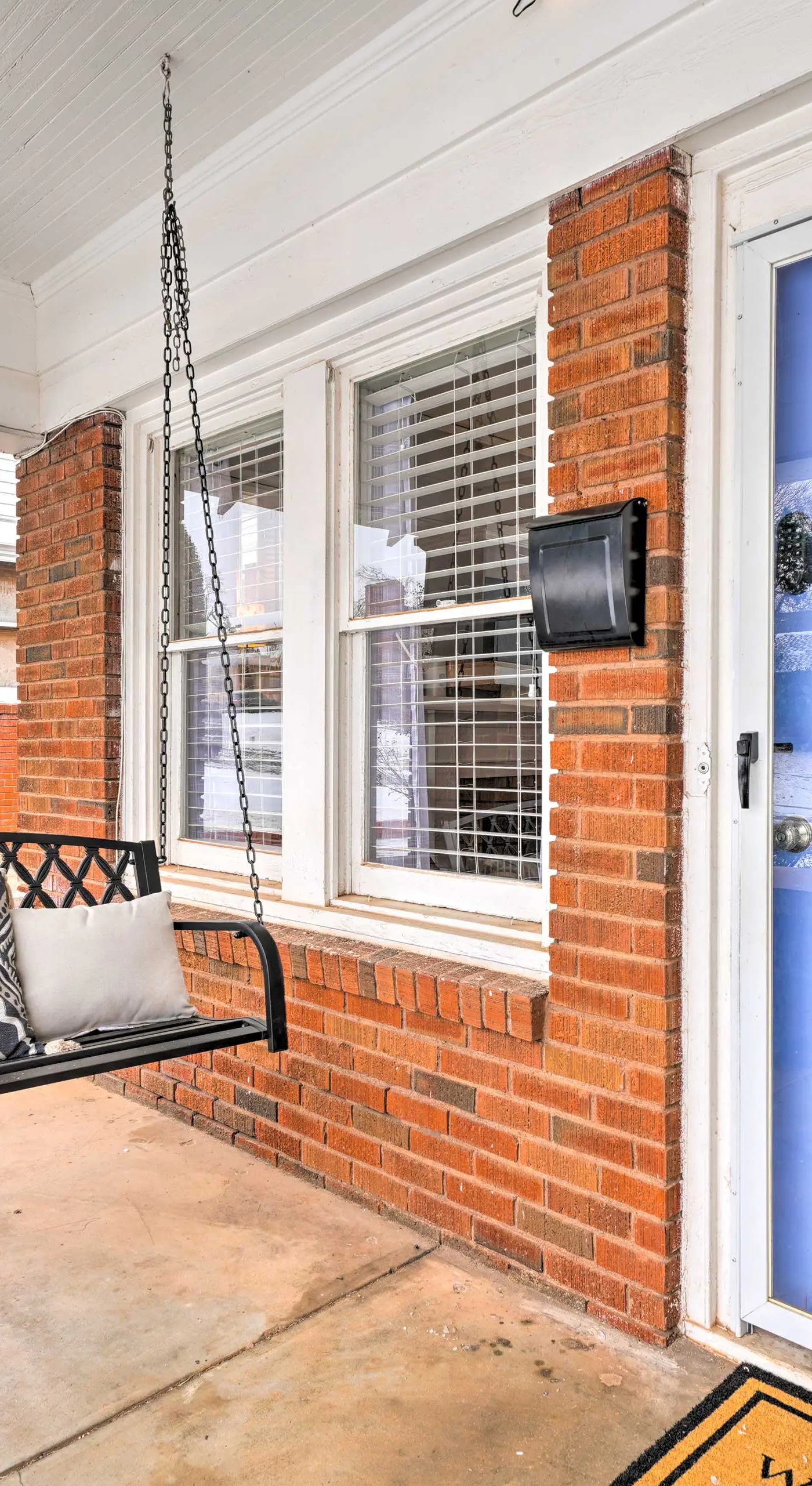 Pet-Friendly OKC Home, 3 Miles to Downtown!