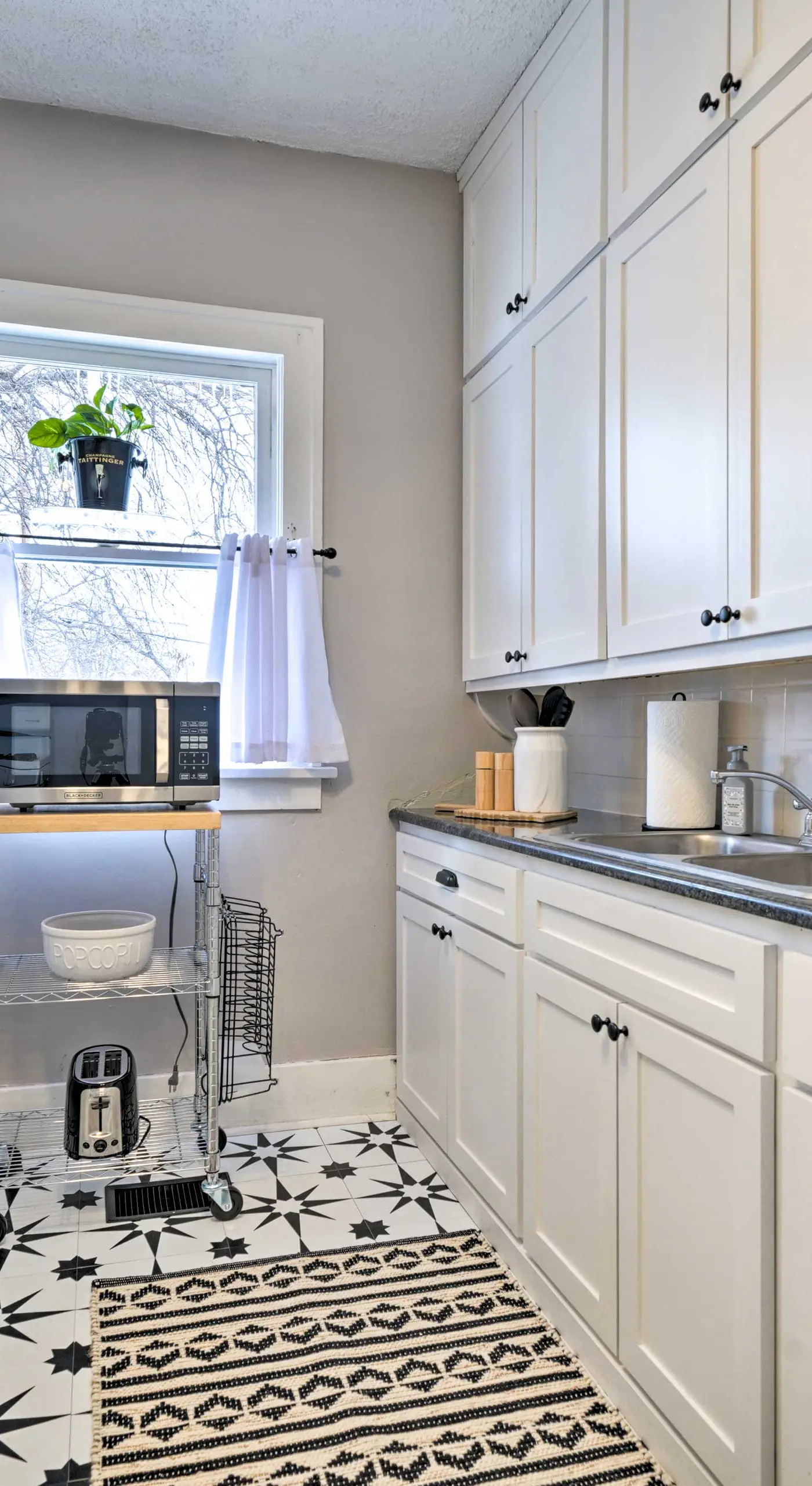 Pet-Friendly OKC Home, 3 Miles to Downtown!