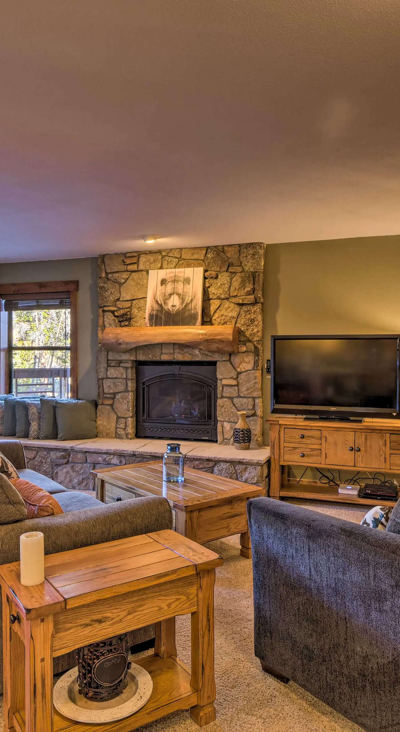 Ski-In/Out Access + Hot Tub! Breckenridge Condo
