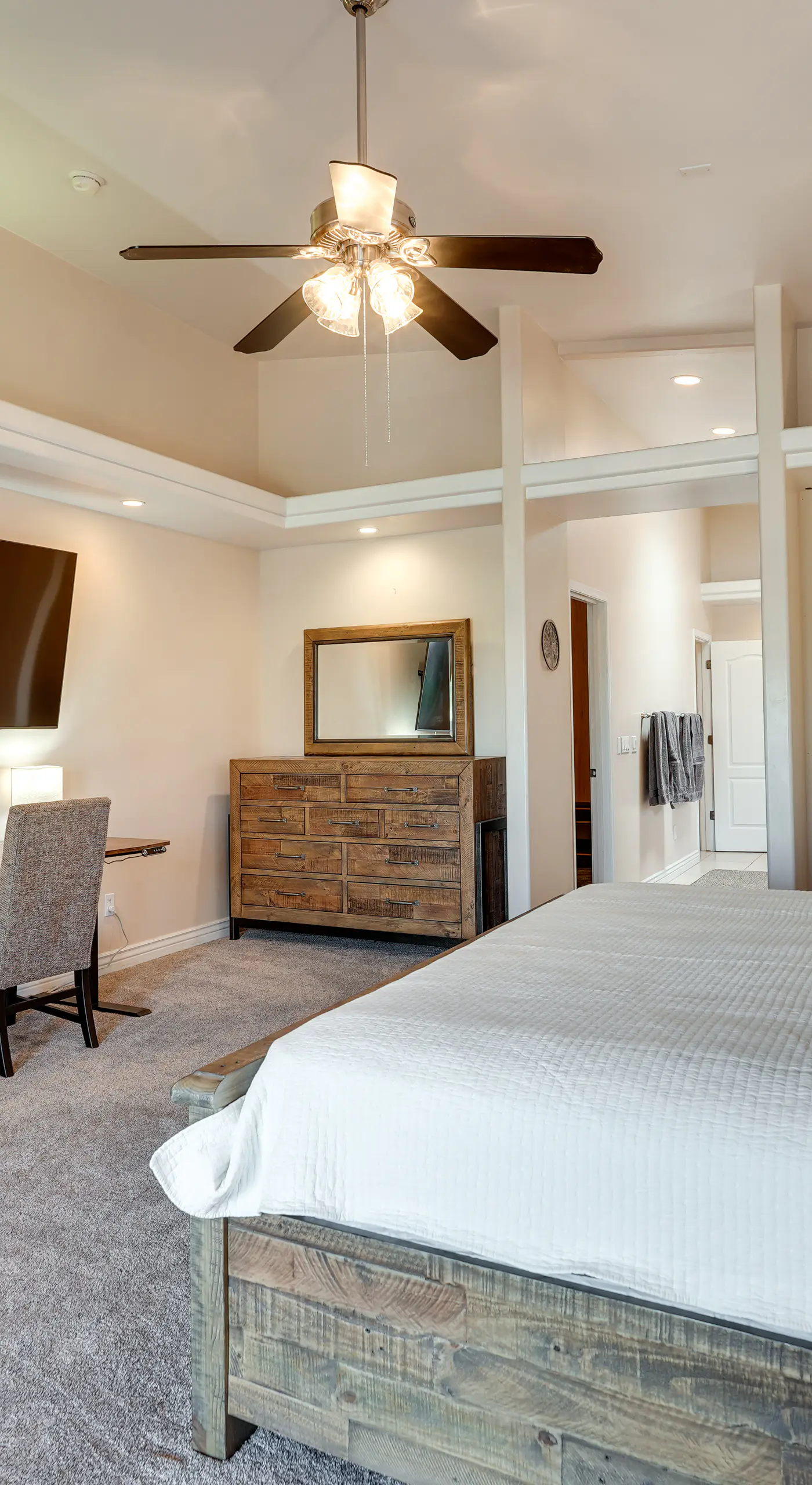 Lake Havasu City Escape w/ Pool, Patio & Grill!