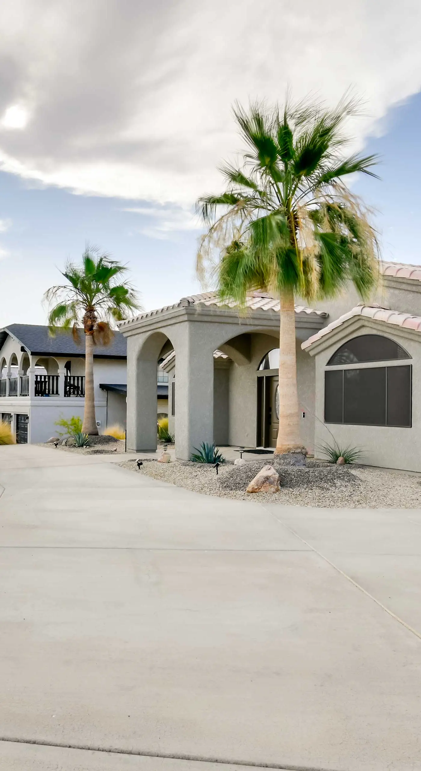 Lake Havasu City Escape w/ Pool, Patio & Grill!
