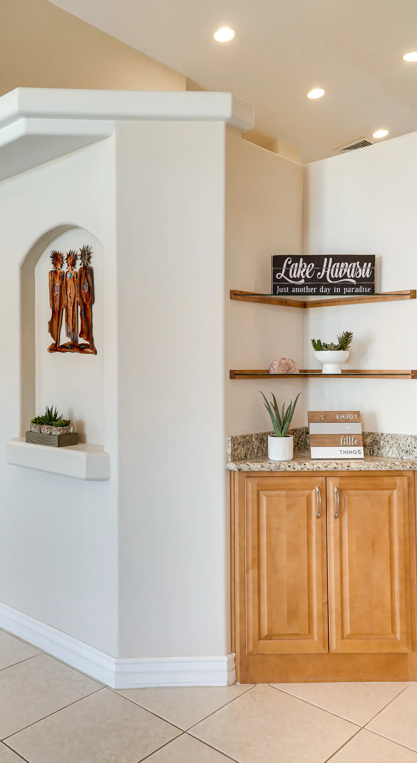 Lake Havasu City Escape w/ Pool, Patio & Grill!