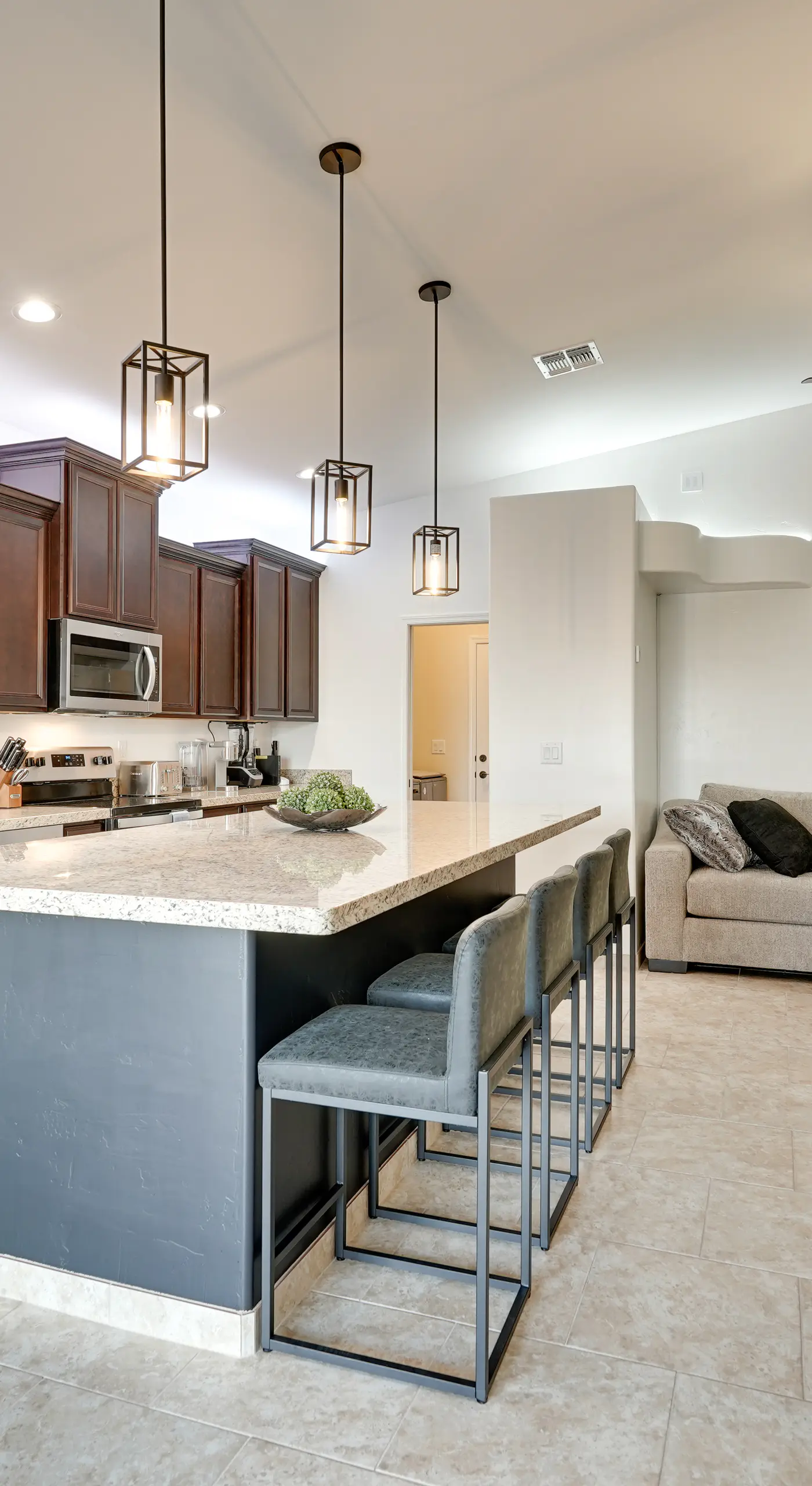 Patio & Grill: Family-Friendly Lake Havasu Home