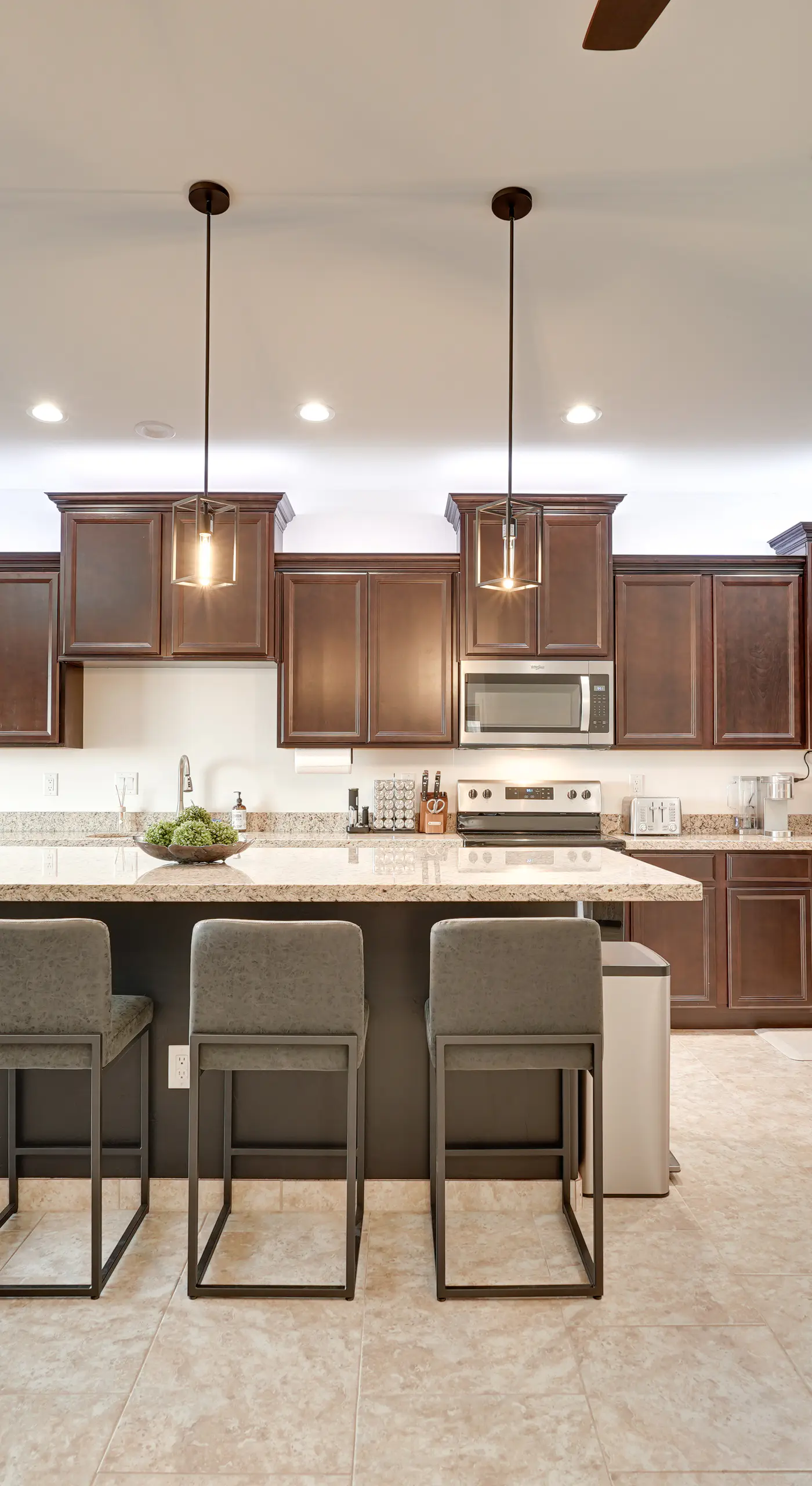 Patio & Grill: Family-Friendly Lake Havasu Home