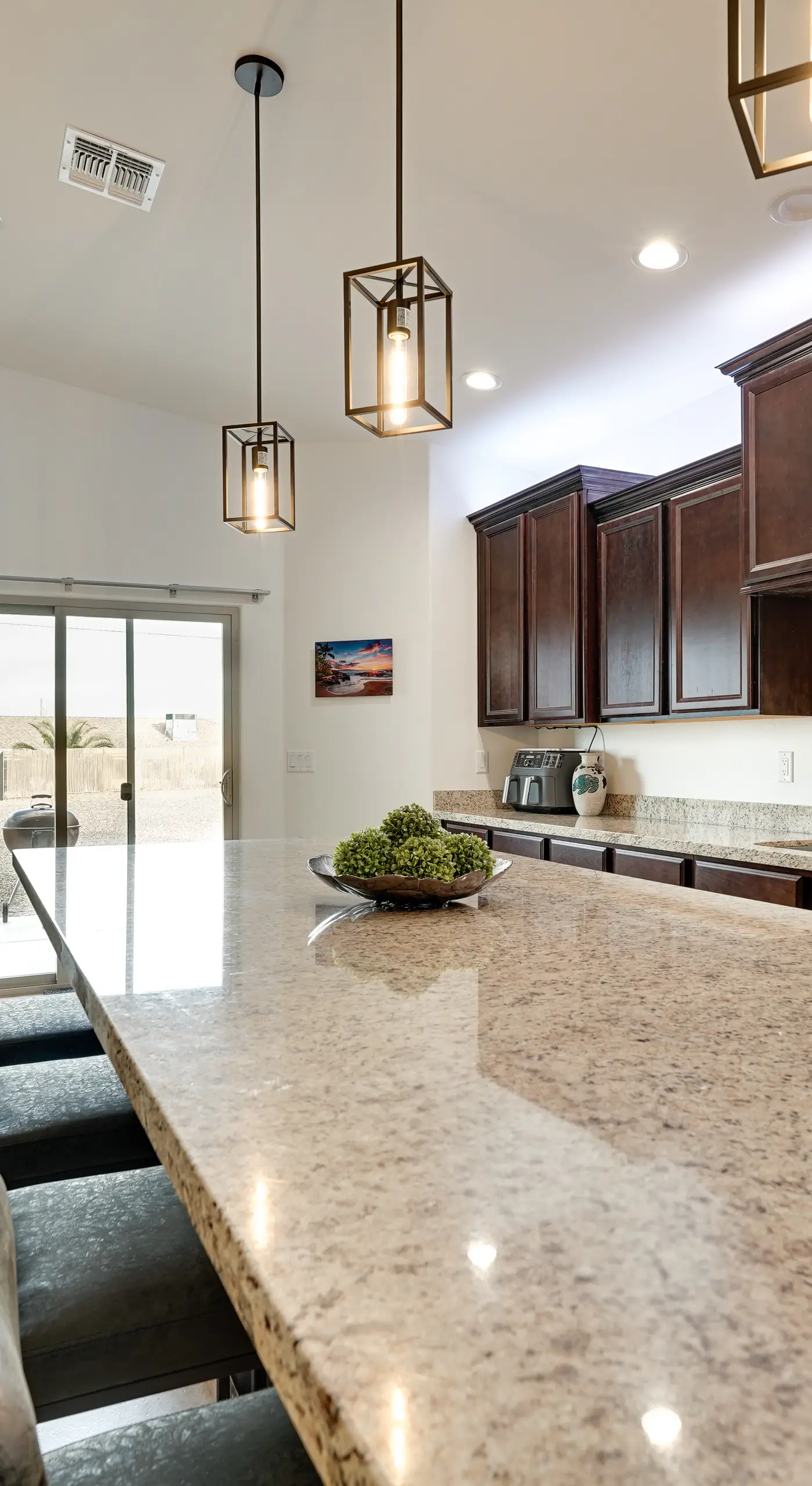 Patio & Grill: Family-Friendly Lake Havasu Home