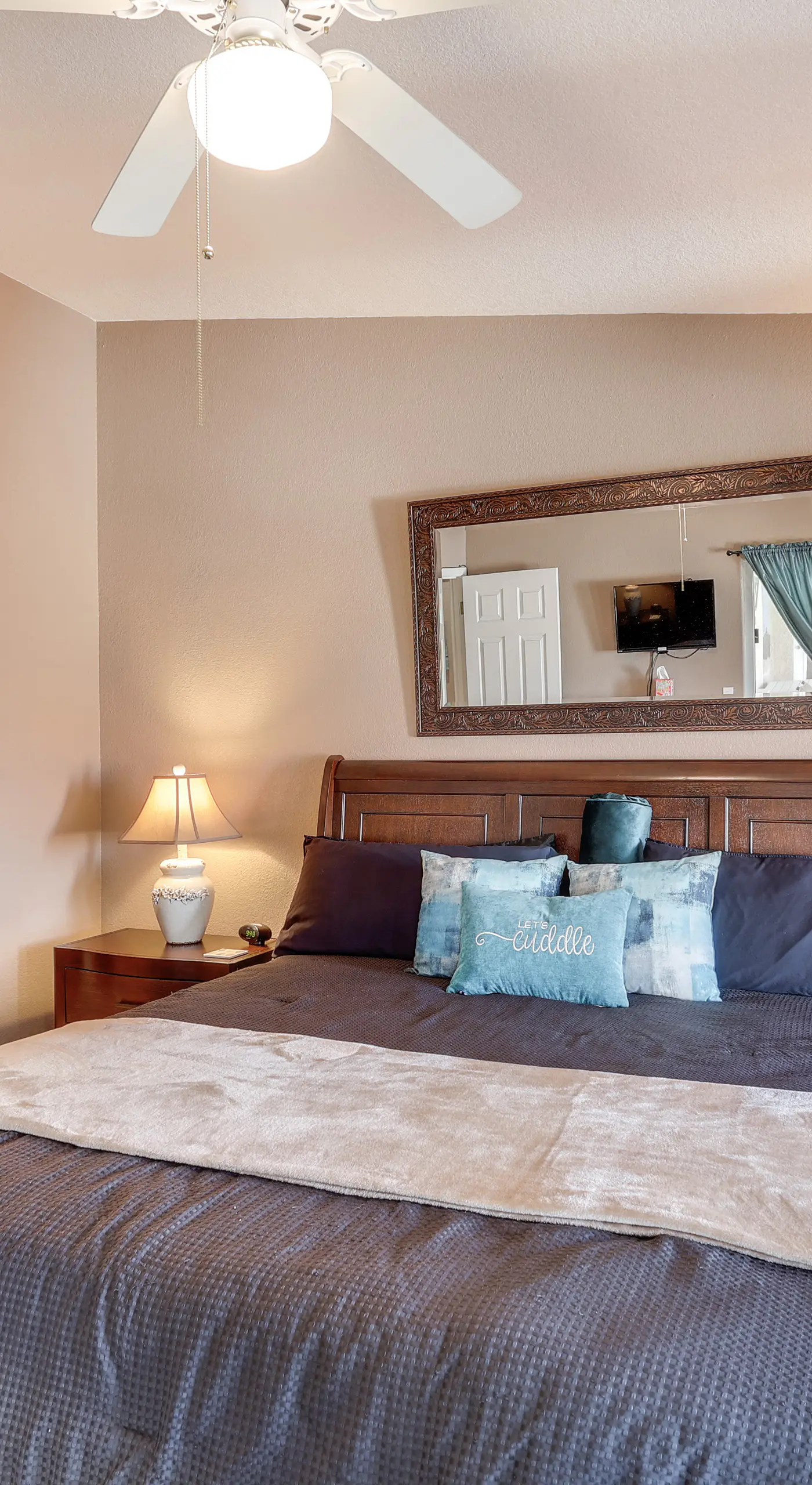 Cozy Lake Havasu City Home - Pool and Hot Tub