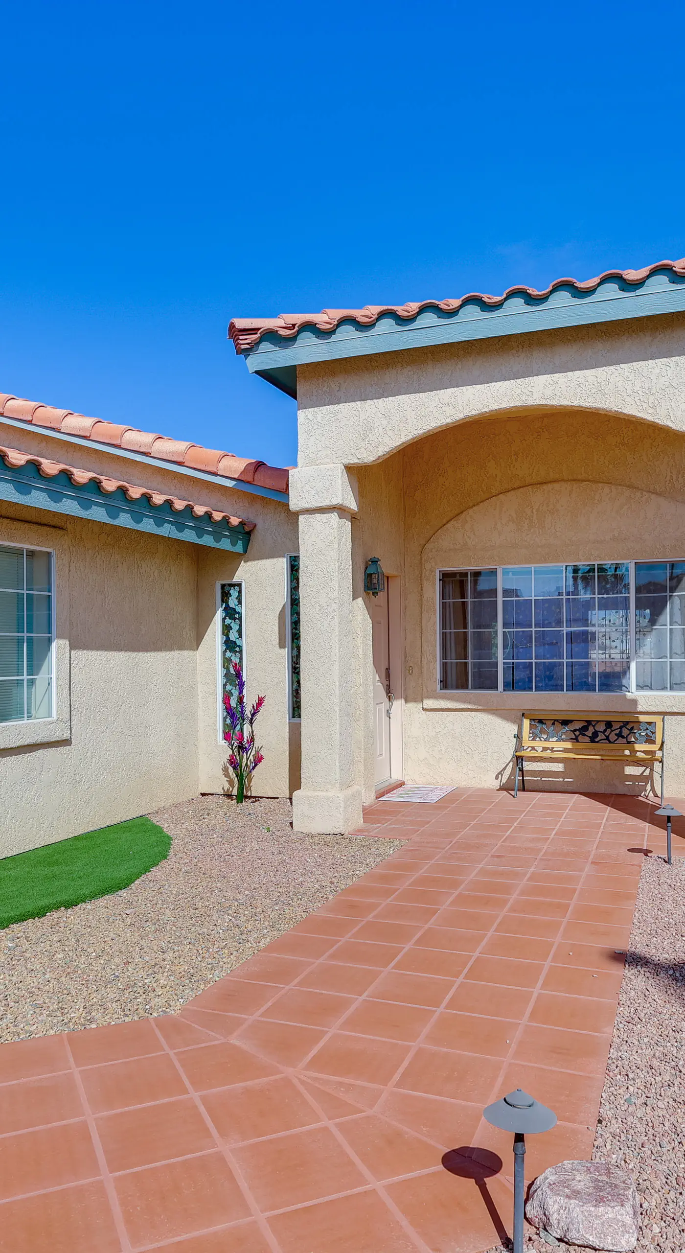 Cozy Lake Havasu City Home - Pool and Hot Tub