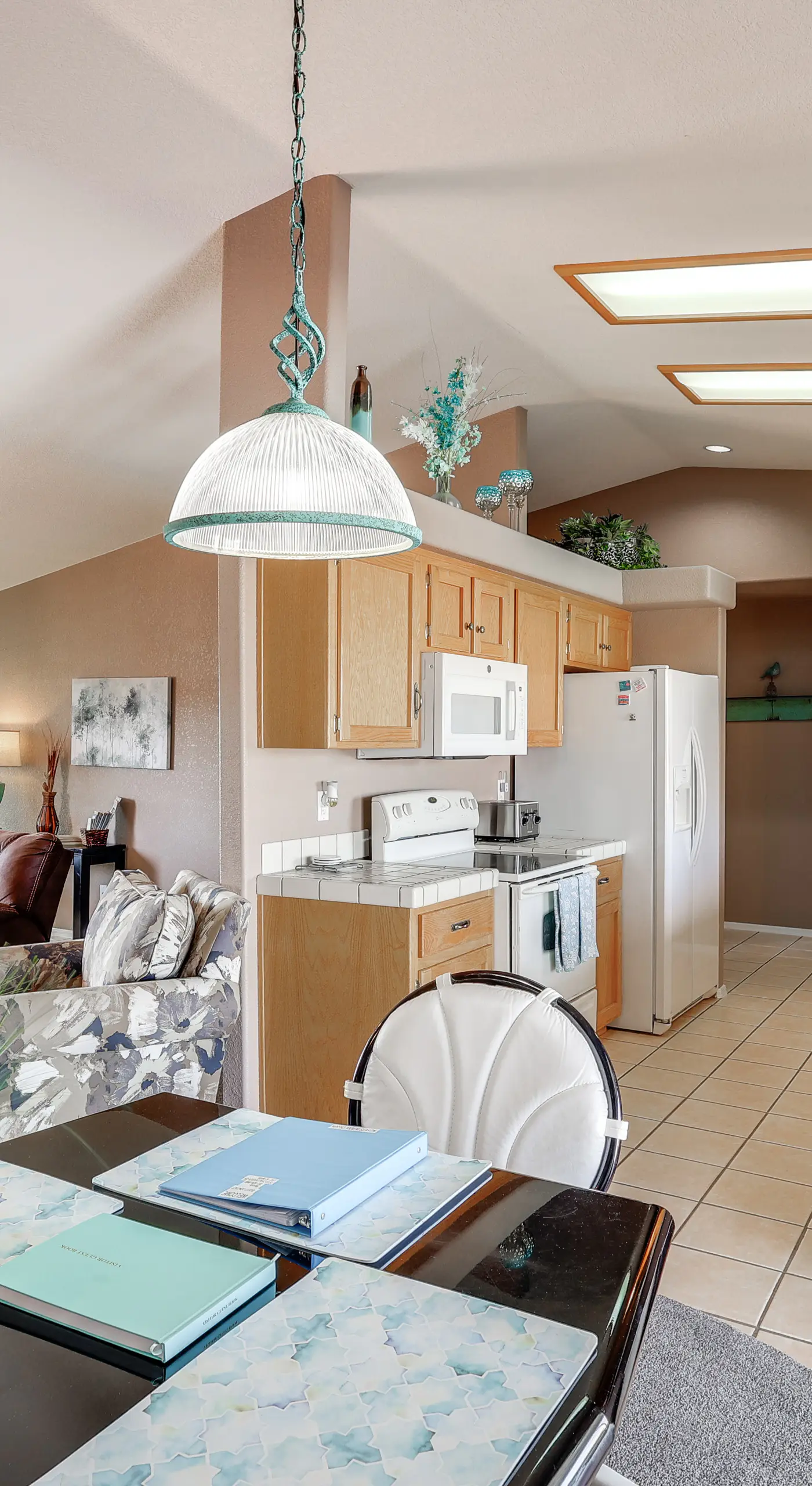 Cozy Lake Havasu City Home - Pool and Hot Tub