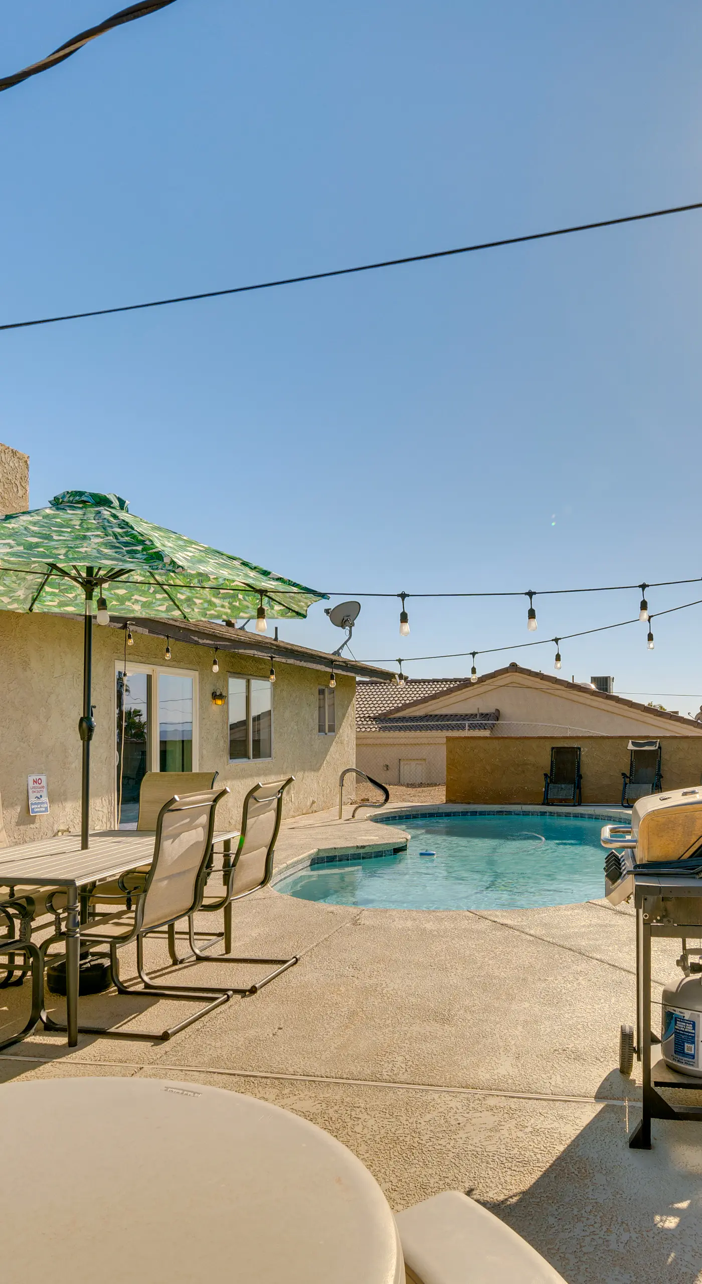 2 Mi to Lake Havasu: Pet-Friendly Home