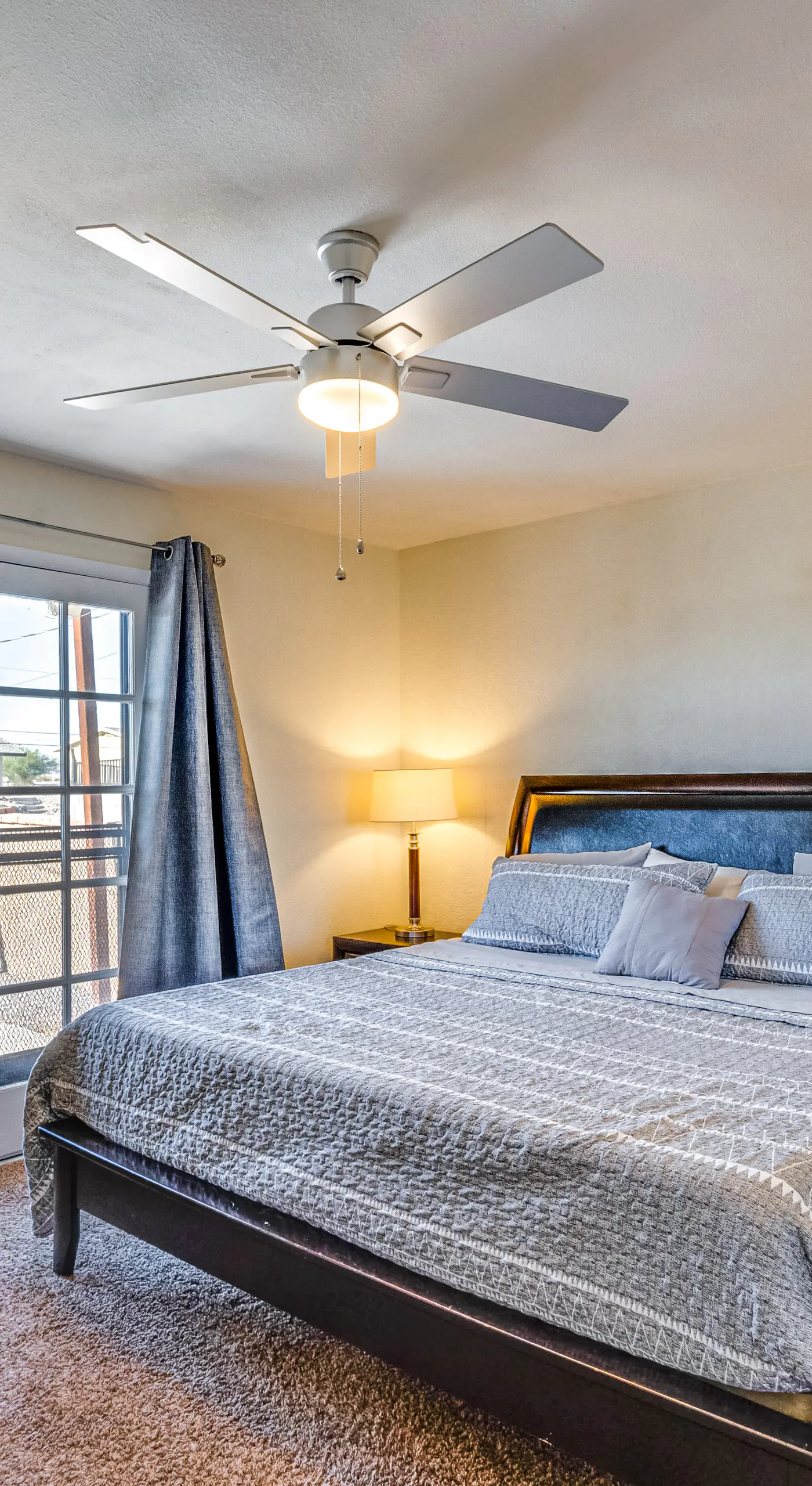 2 Mi to Lake Havasu: Pet-Friendly Home