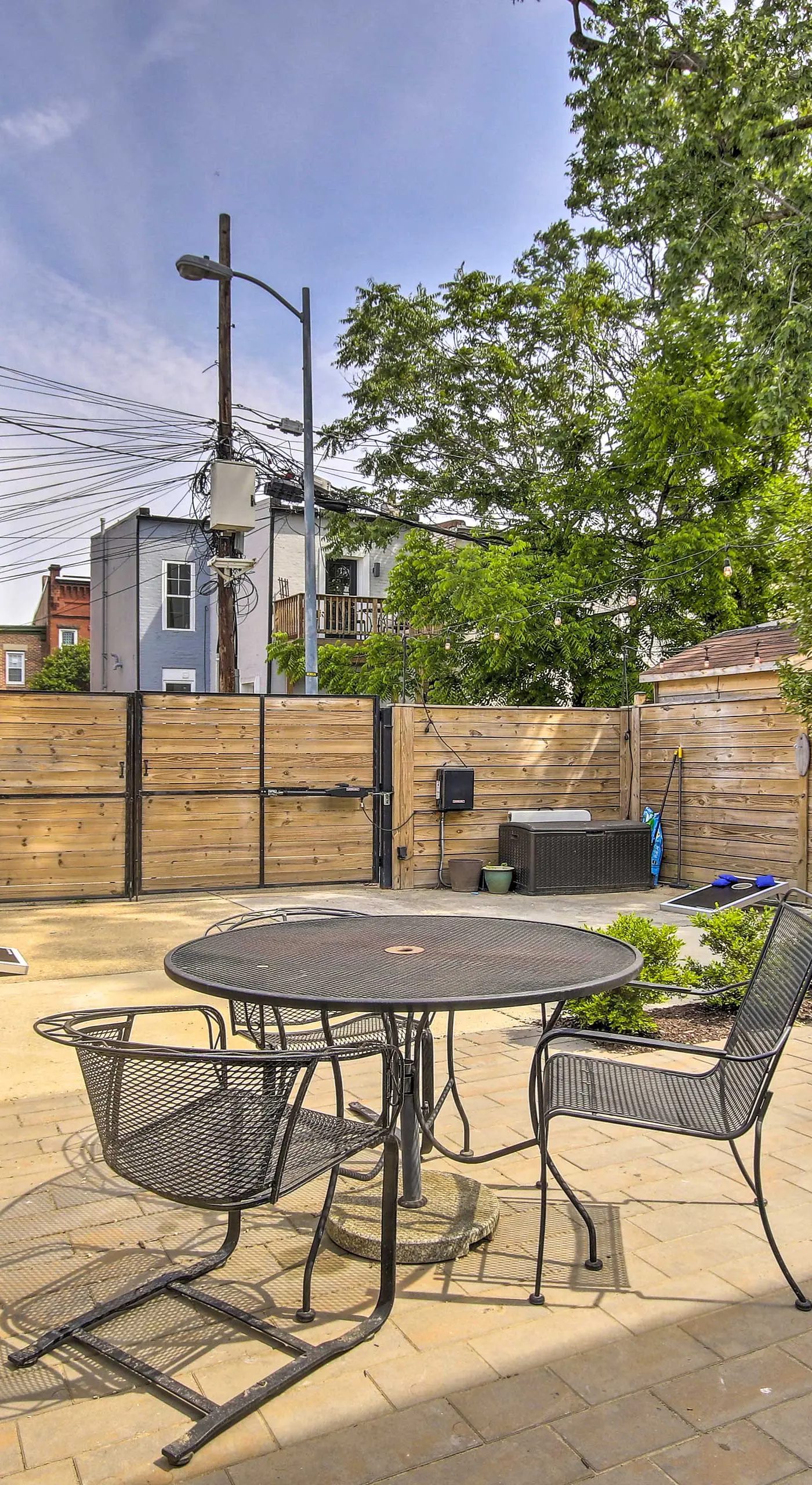 2 Mi to National Mall: Modern DC Retreat w/ Patio