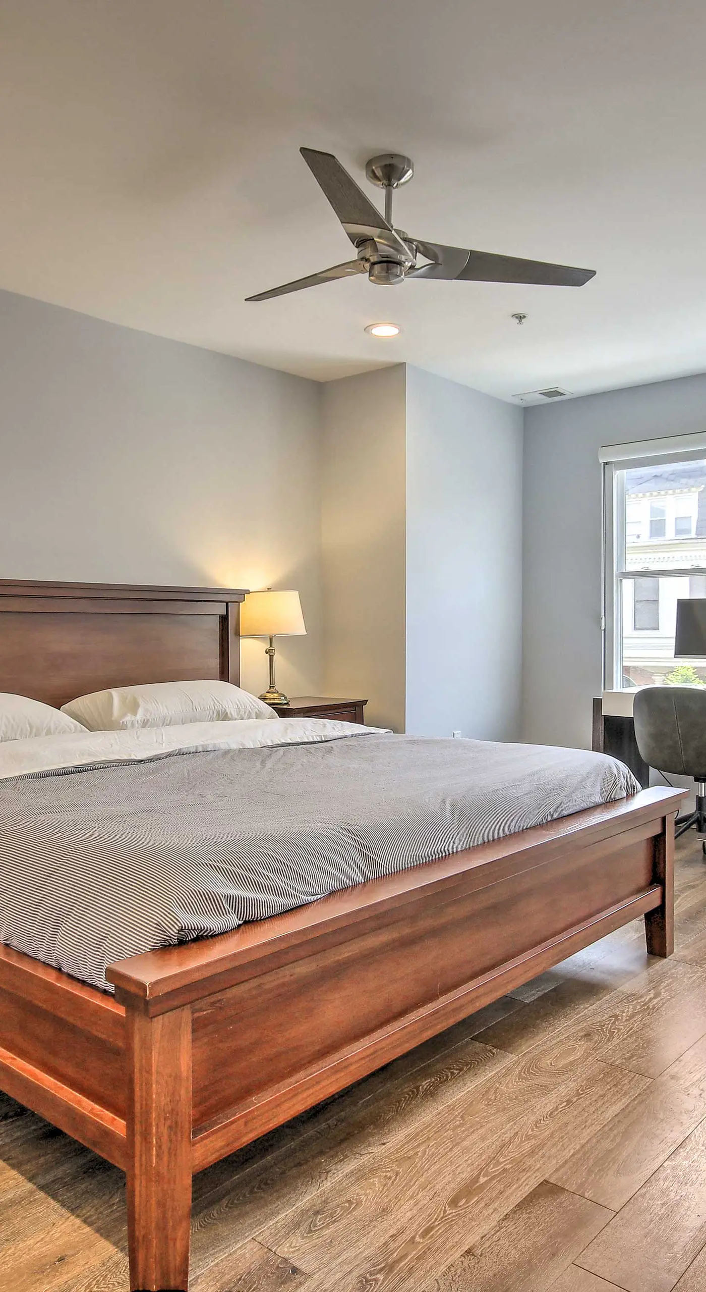 2 Mi to National Mall: Modern DC Retreat w/ Patio