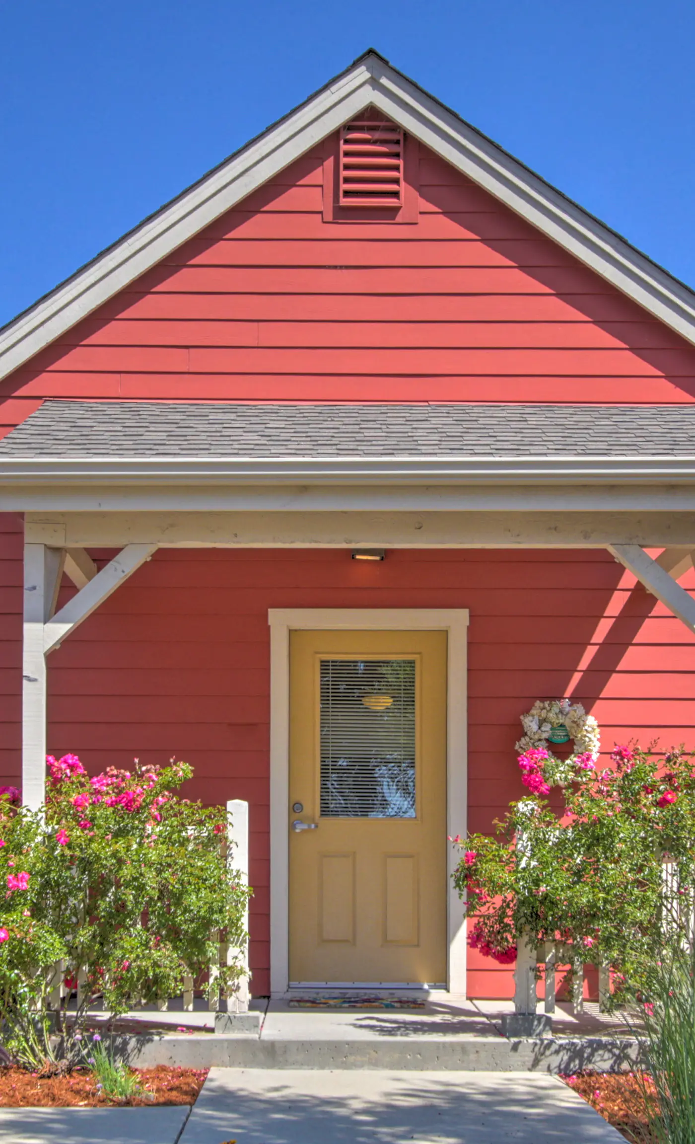 Serene Bungalow-Style Home in Point Reyes Station!