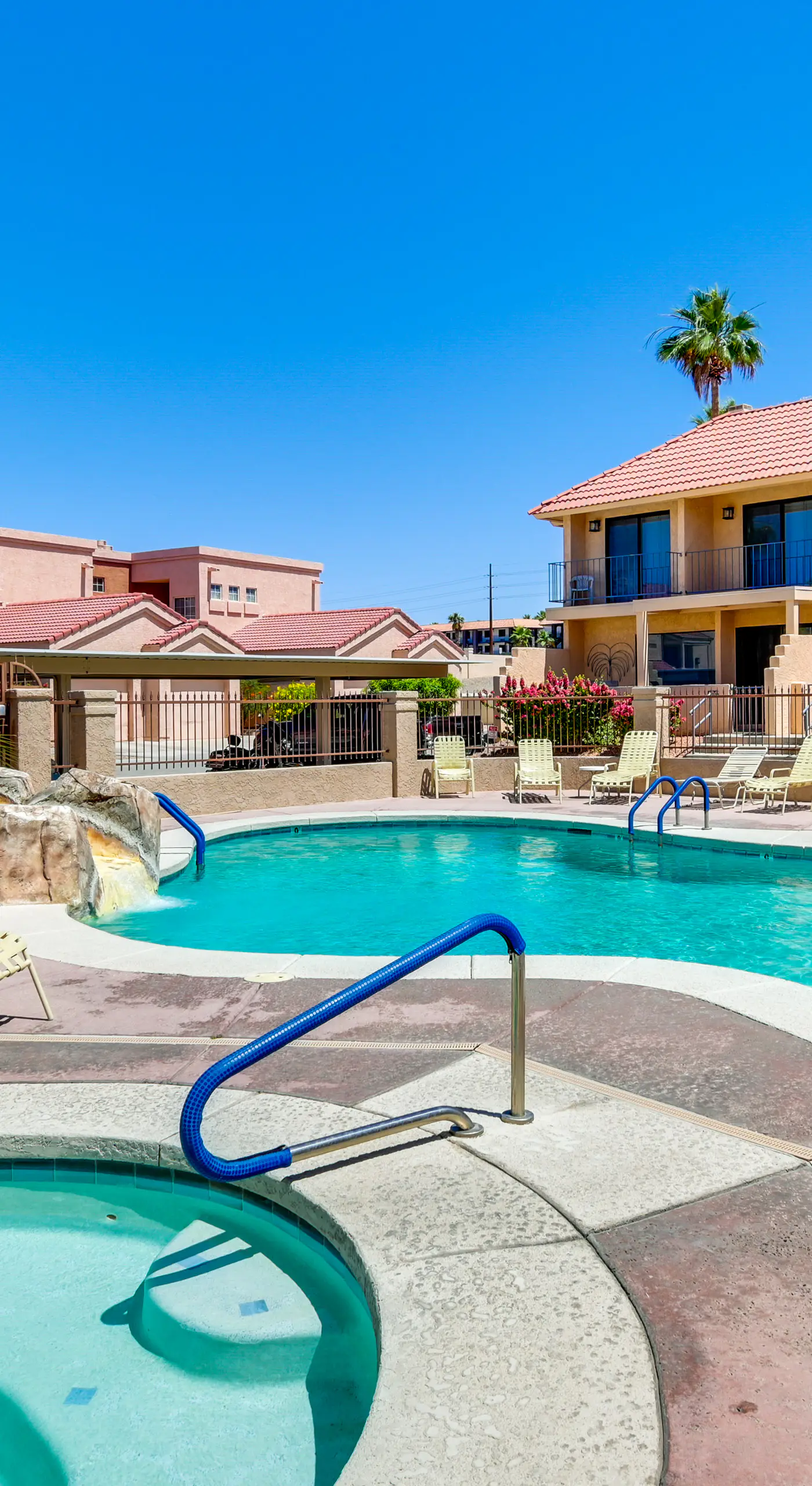 Walk to Rotary Park: Lake Havasu City Condo