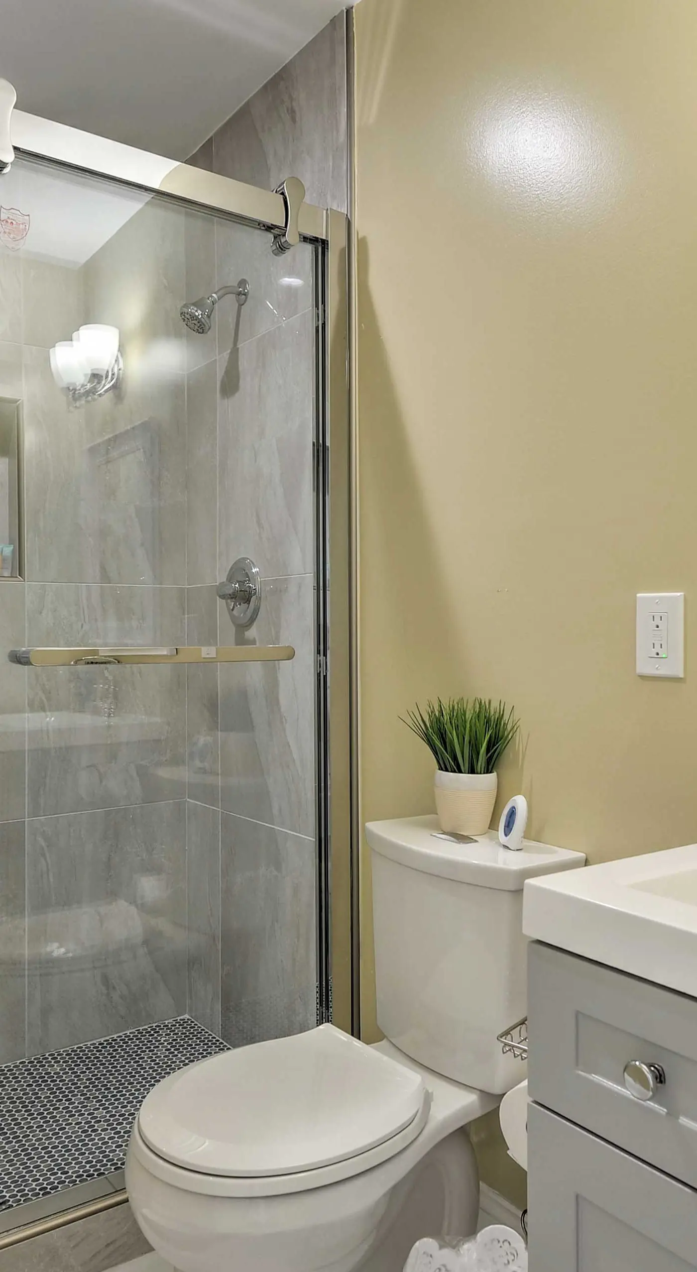 6 Mi to Capitol Hill: Spacious Family Home in DC