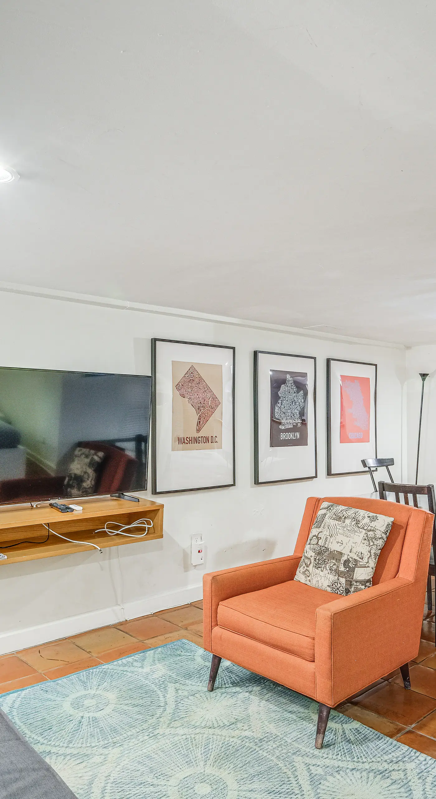 DC Apartment: 2 Mi to National Mall!