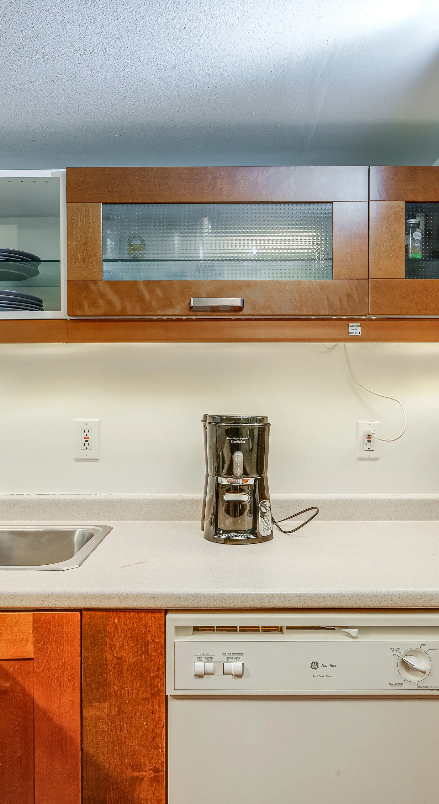 DC Apartment: 2 Mi to National Mall!