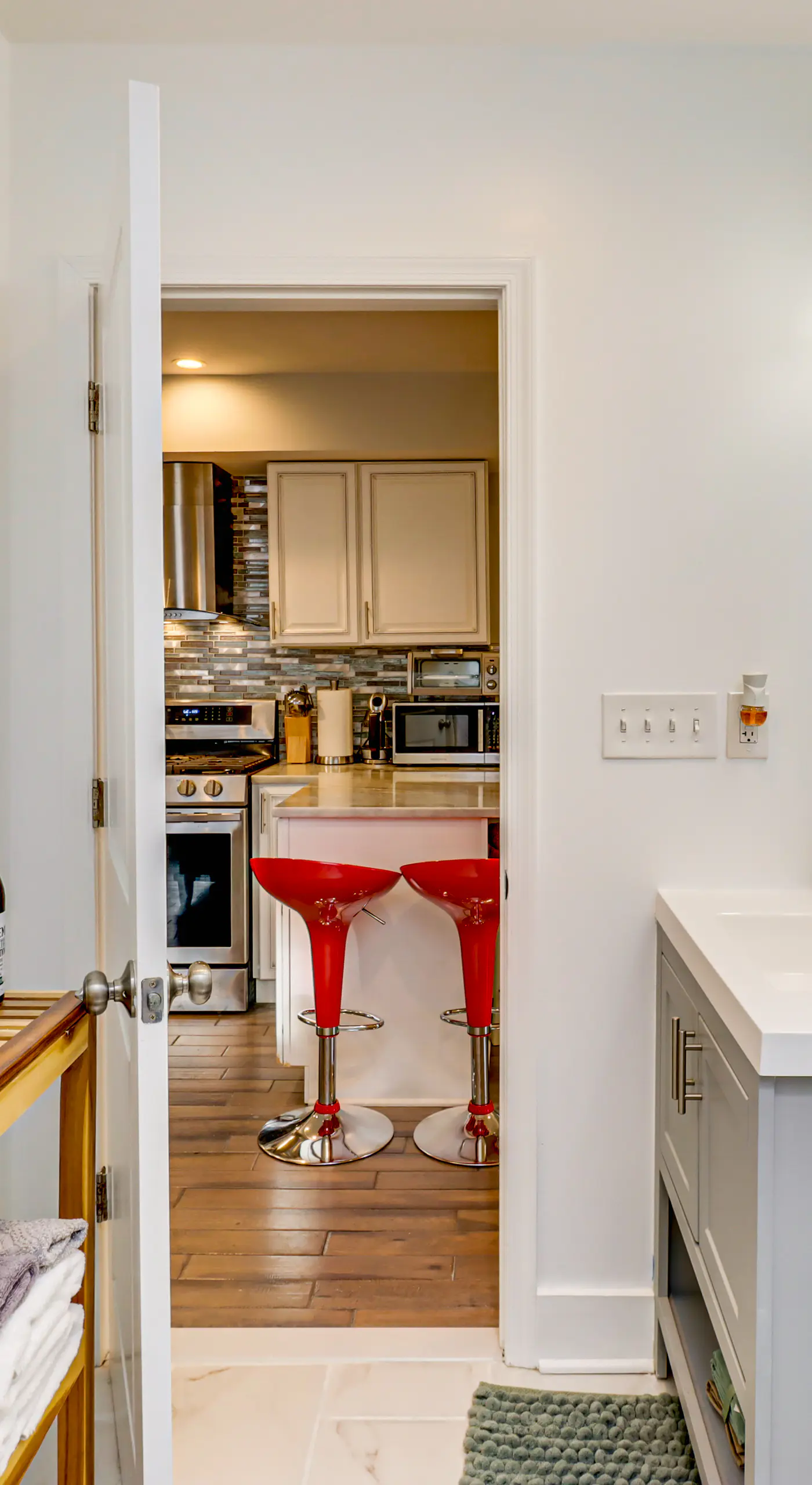 3 Mi to National Mall: DC Apt w/ Fenced Yard