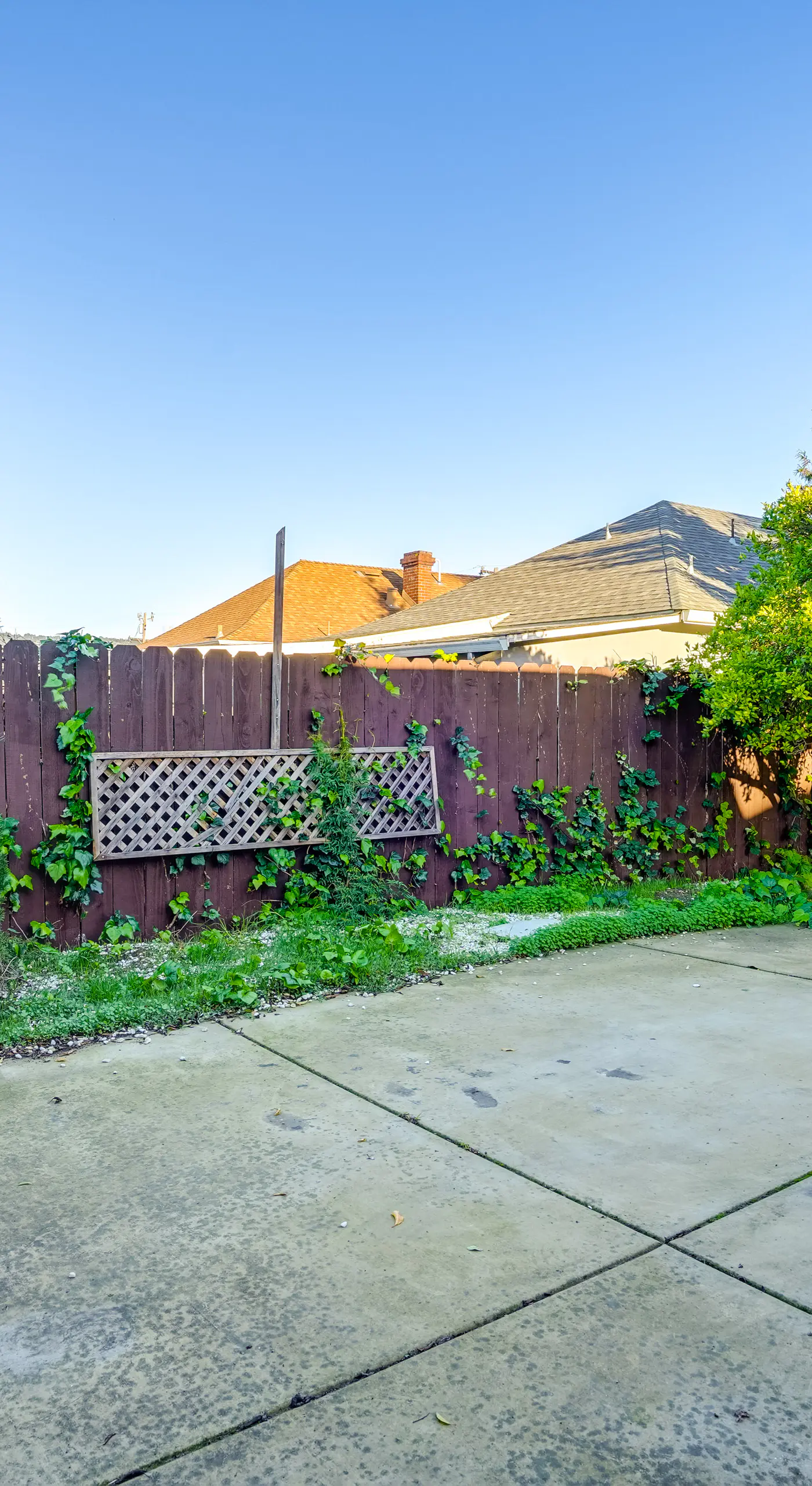5 Mi to Jack London Square: Apt w/ Shared Yard
