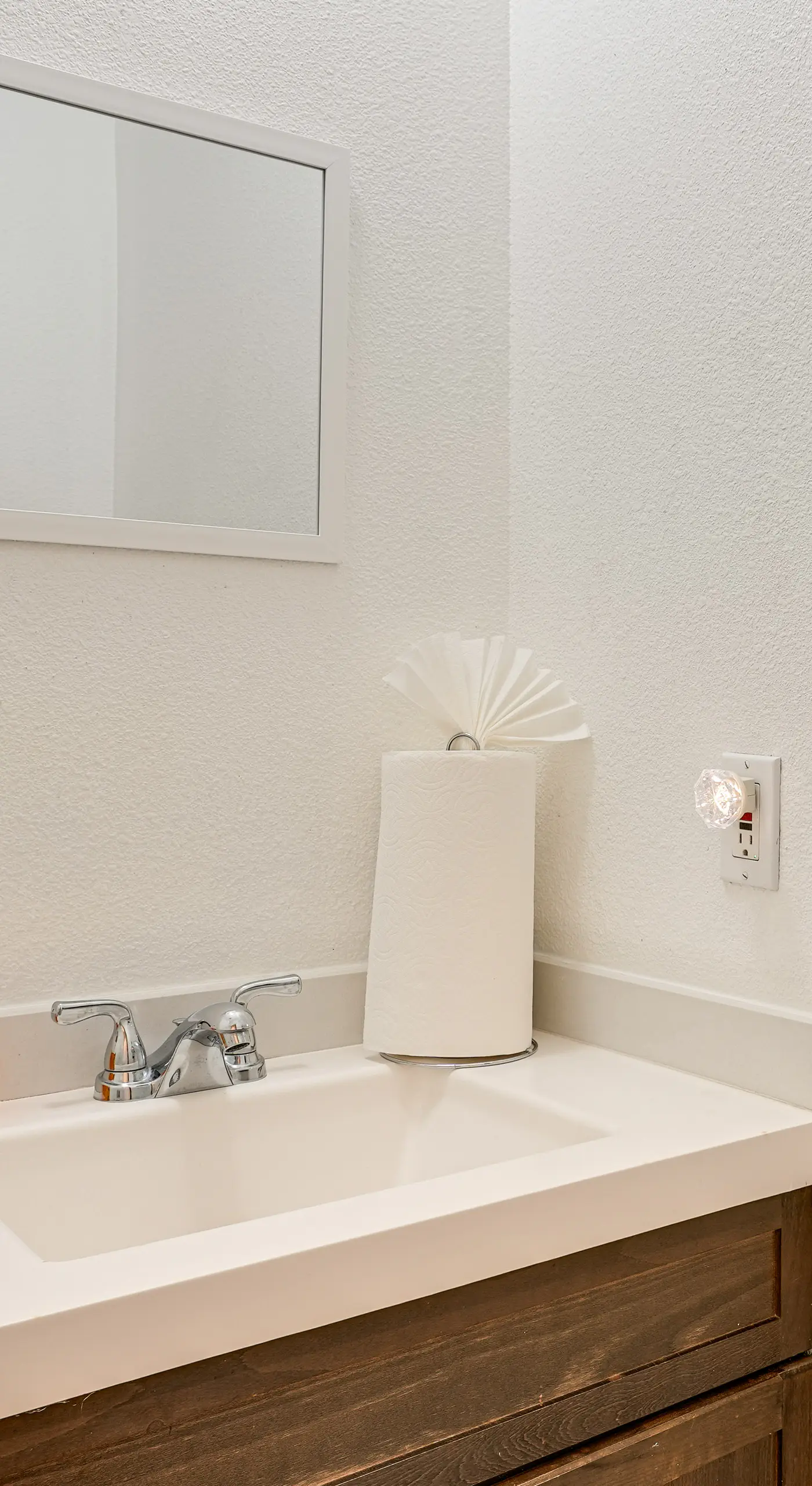 Spacious & Central! Pet-Friendly Emeryville Home