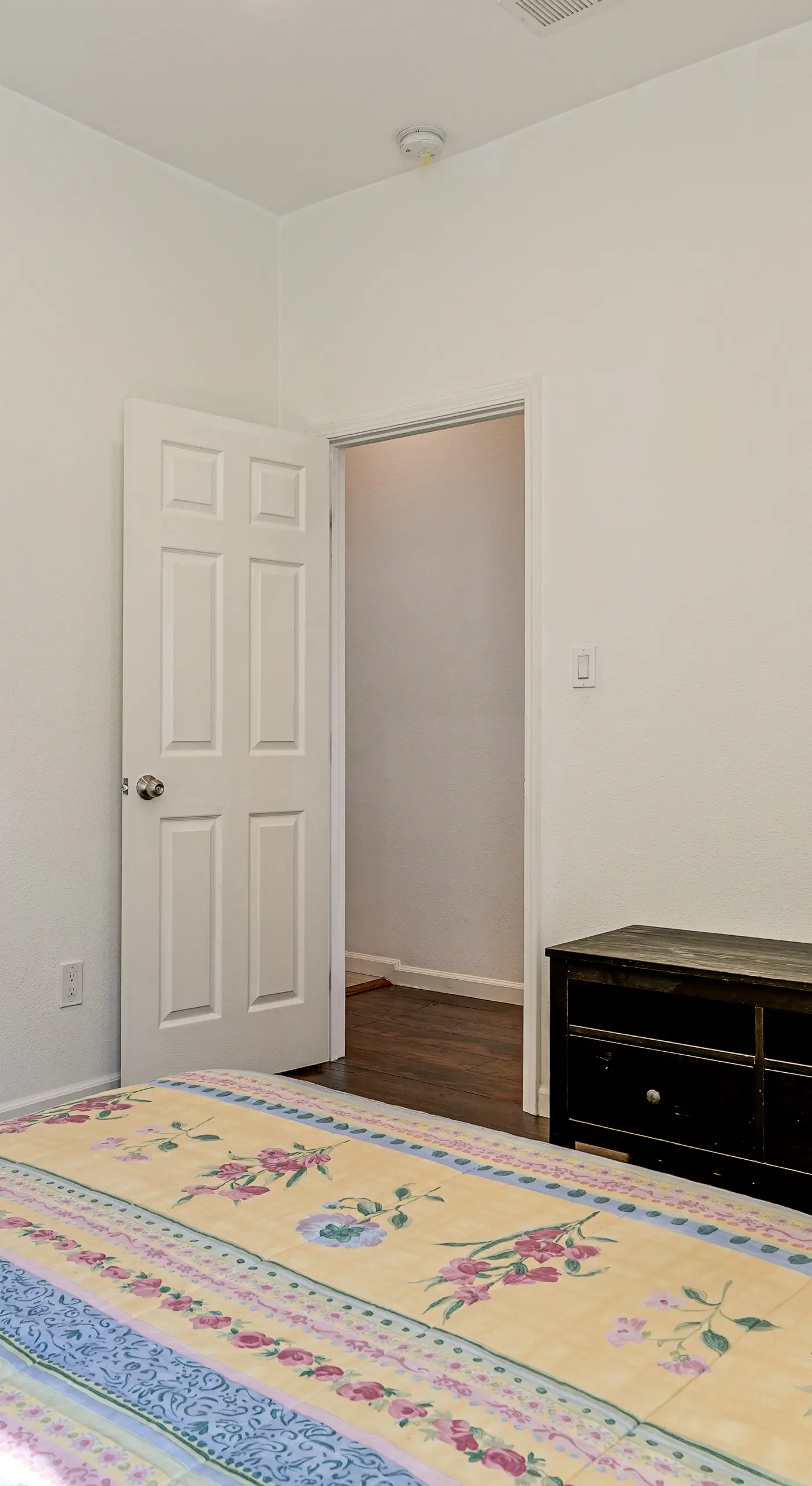 Spacious & Central! Pet-Friendly Emeryville Home