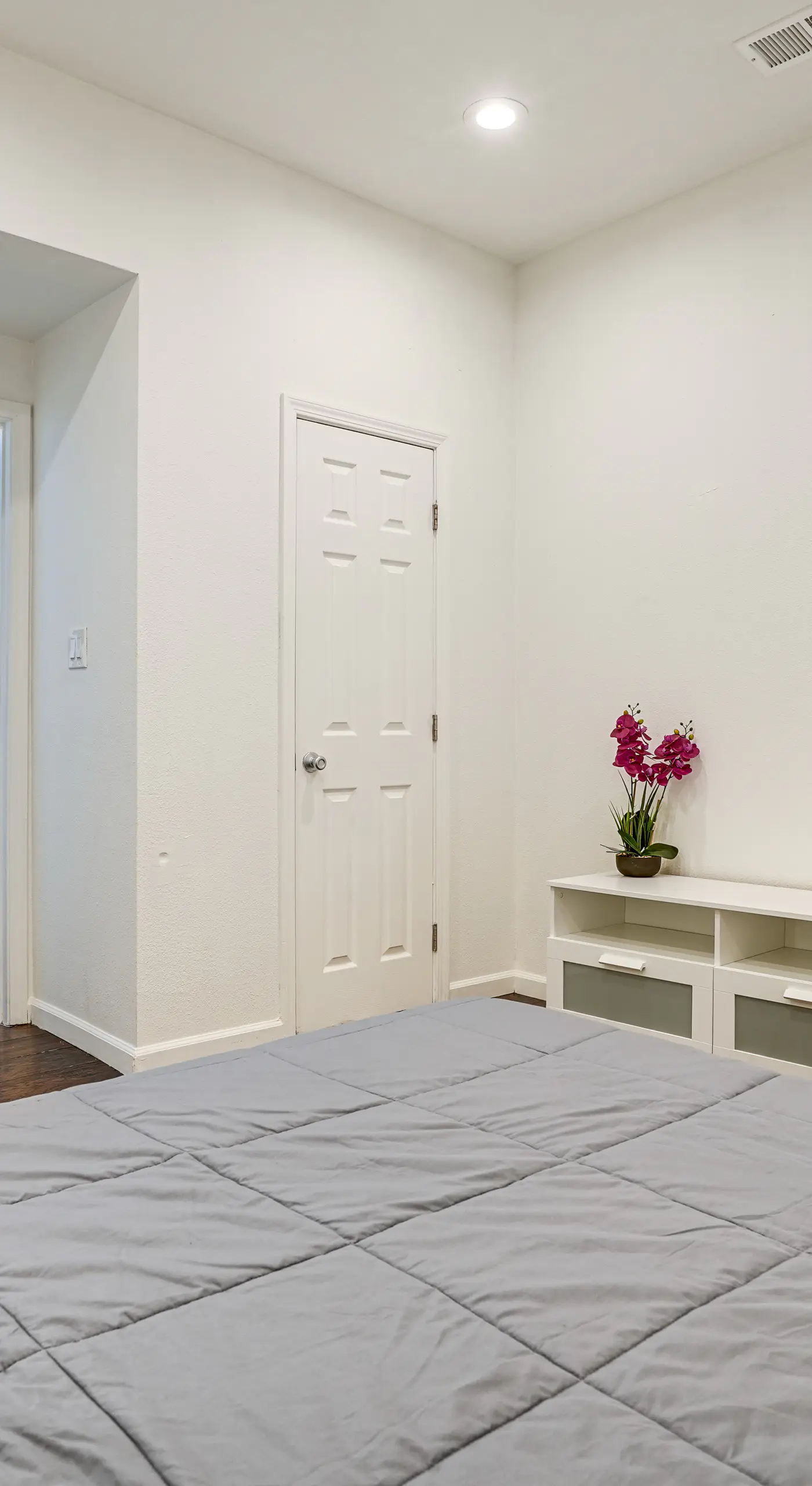 Spacious & Central! Pet-Friendly Emeryville Home