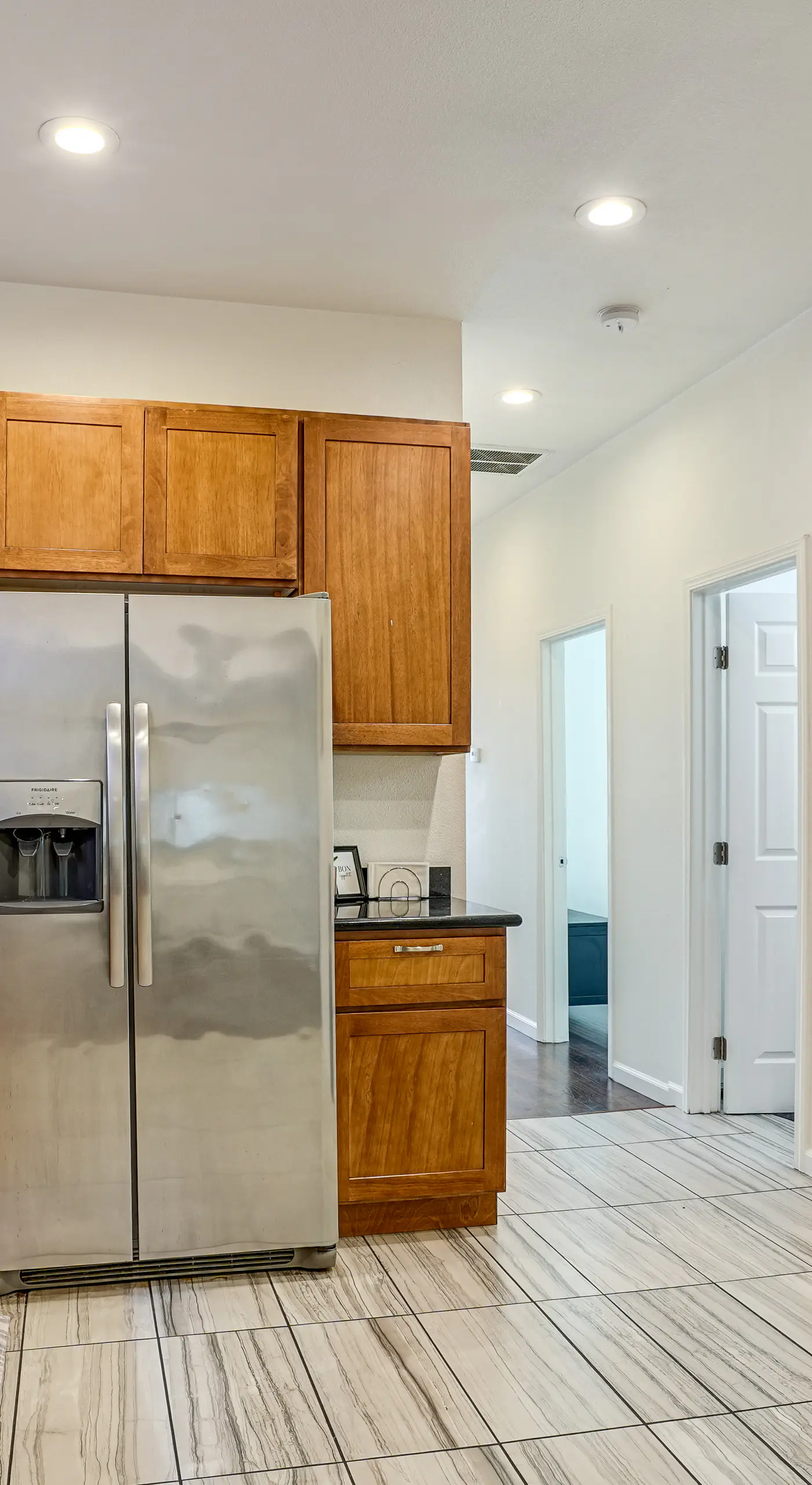 Spacious & Central! Pet-Friendly Emeryville Home