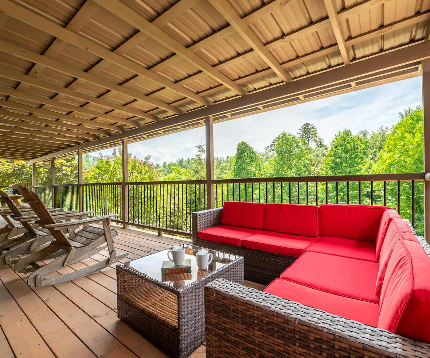 Pet Welcome Cabin, Hot Tub, Game Room, Near Dollywood