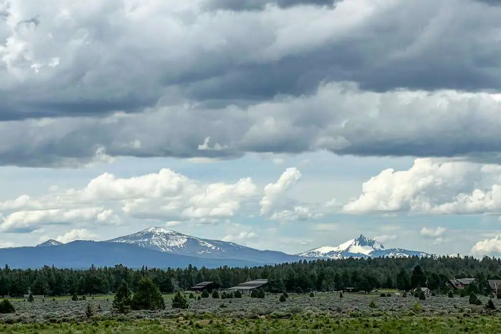 Black Butte Retreat w Resort Amenities, Near Hiking and Bike Trails