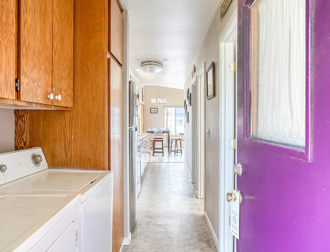 Cozy and Dog Friendly Cottage in the Heart of Rockaway Beach