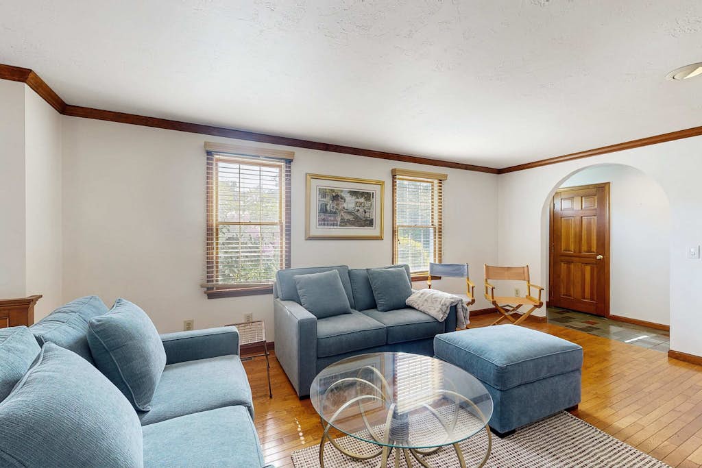 Charming Dog Friendly North Chatham Ranch