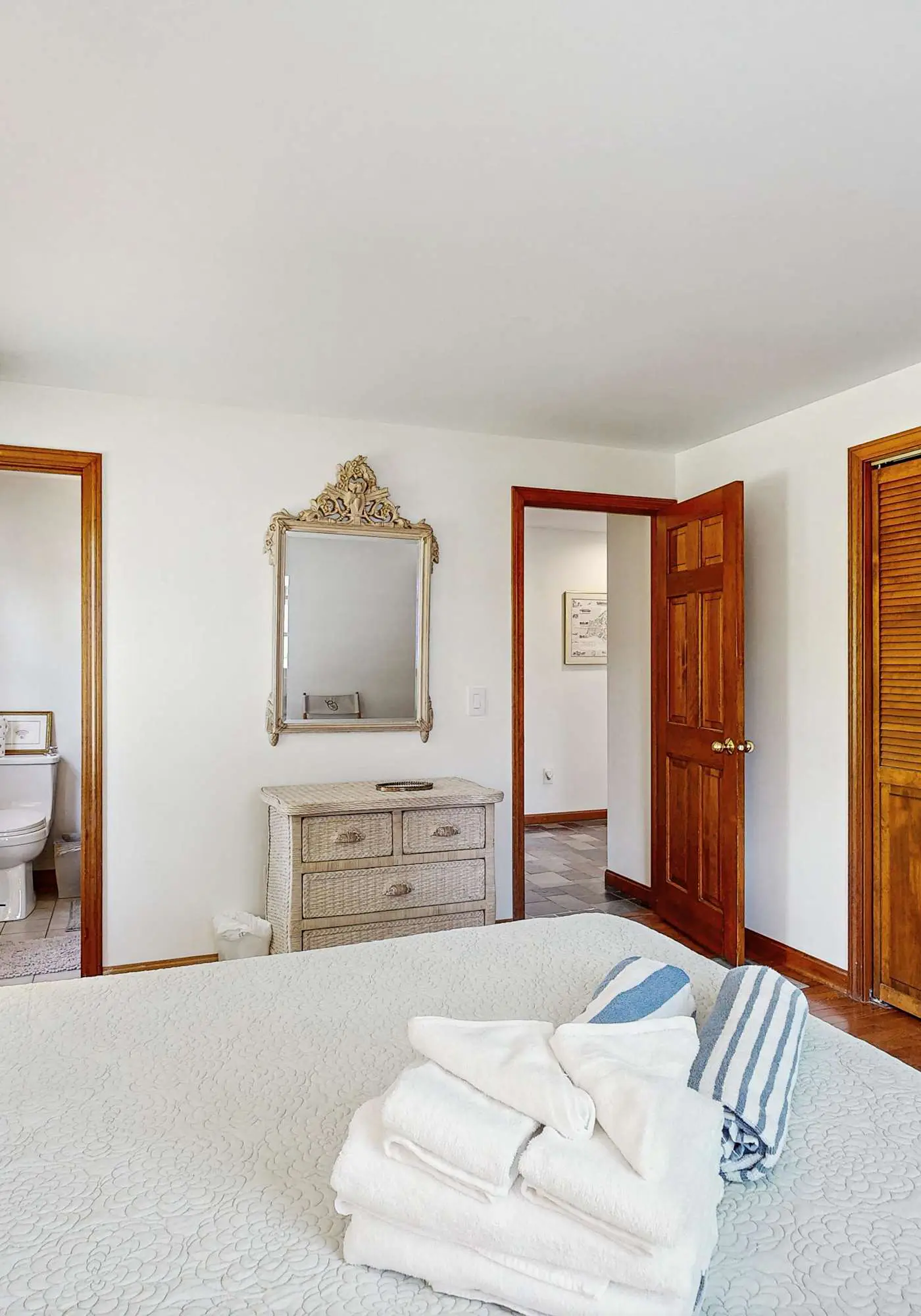 Charming Dog Friendly North Chatham Ranch