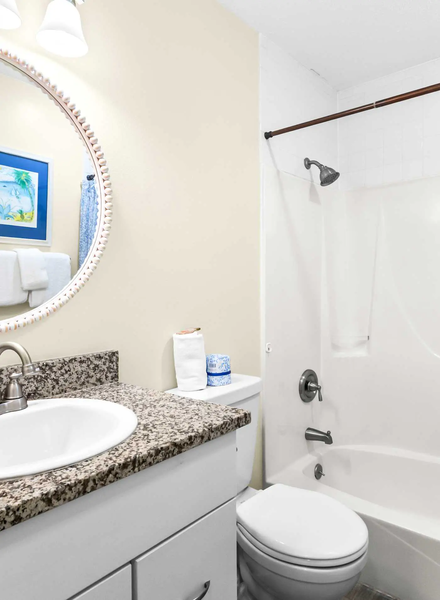 2BR Condo - Shared Pool, Hot Tub & Tennis Courts 