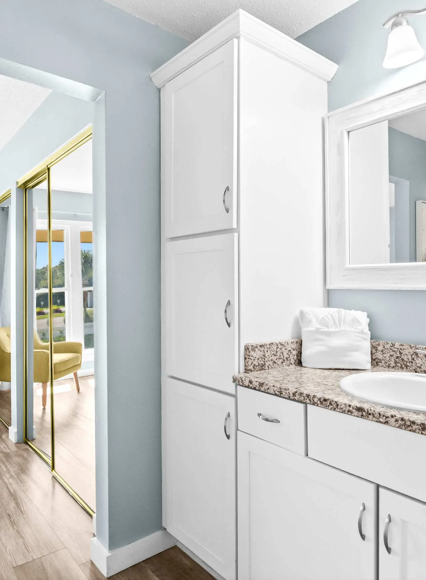 2BR Condo - Shared Pool, Hot Tub & Tennis Courts 