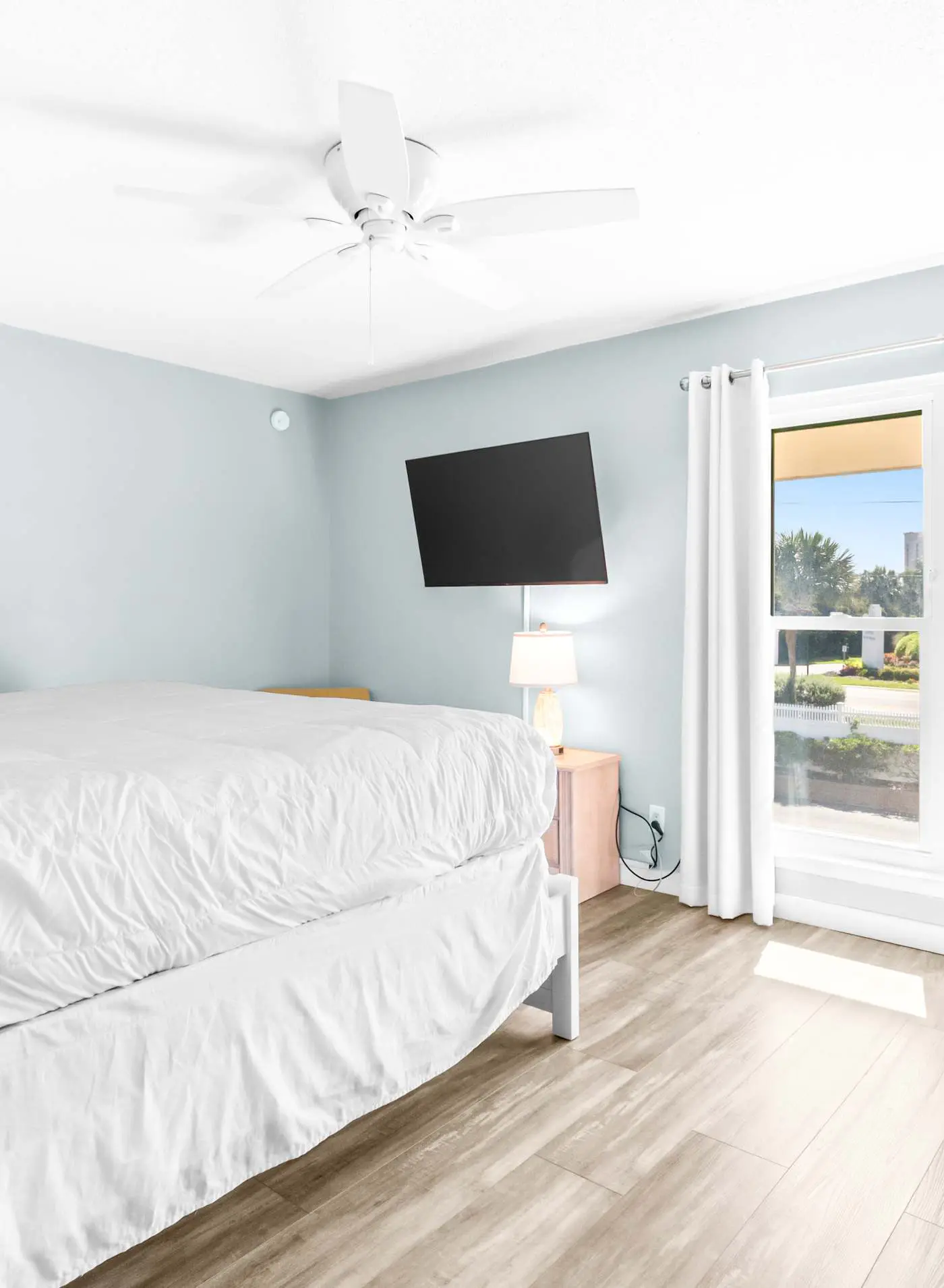 2BR Condo - Shared Pool, Hot Tub & Tennis Courts 