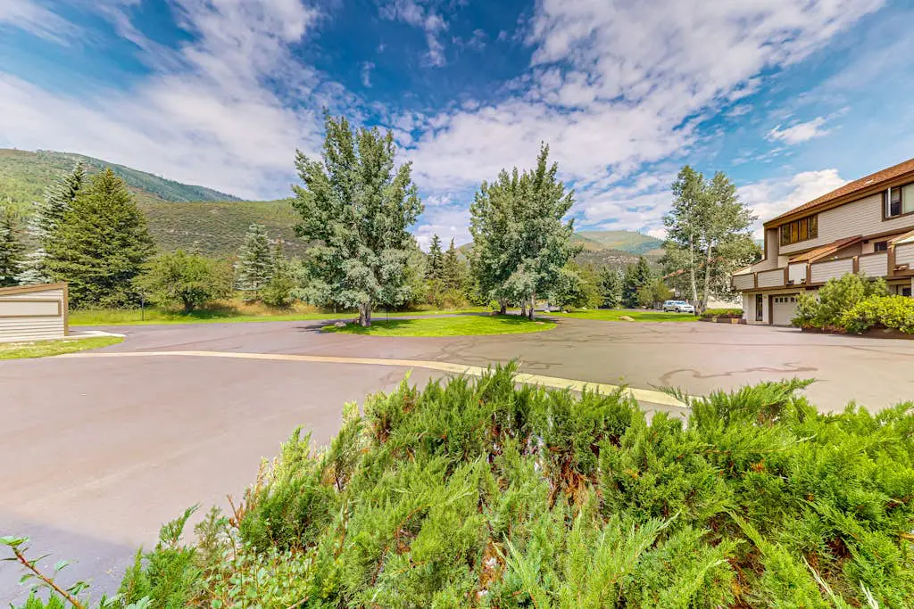 Spruce Creekside