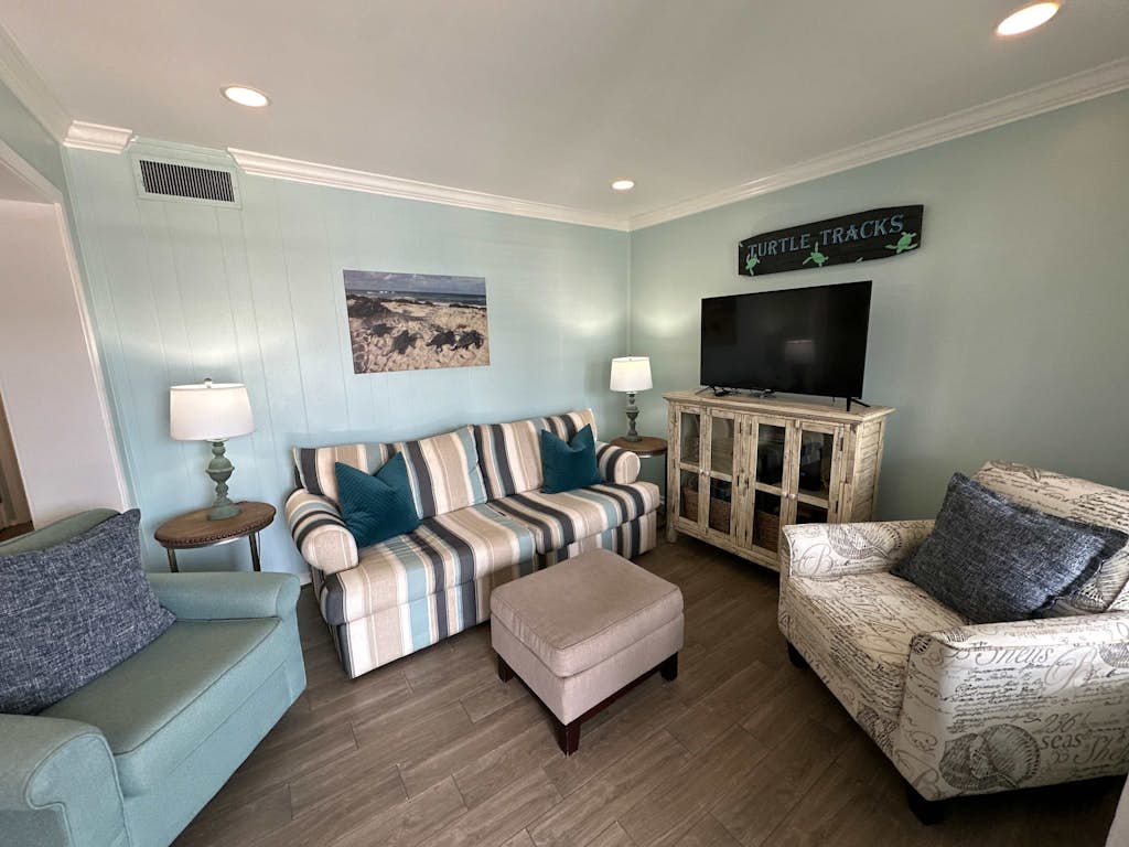 Hilton Head Resort 2BR Near Beach Pools Hot Tub