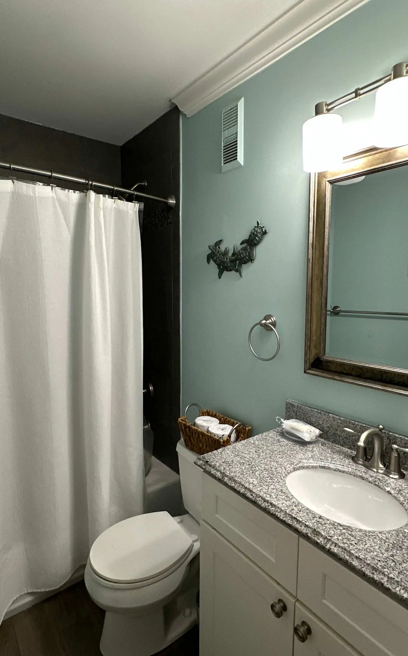 Hilton Head Resort 2BR Near Beach Pools Hot Tub