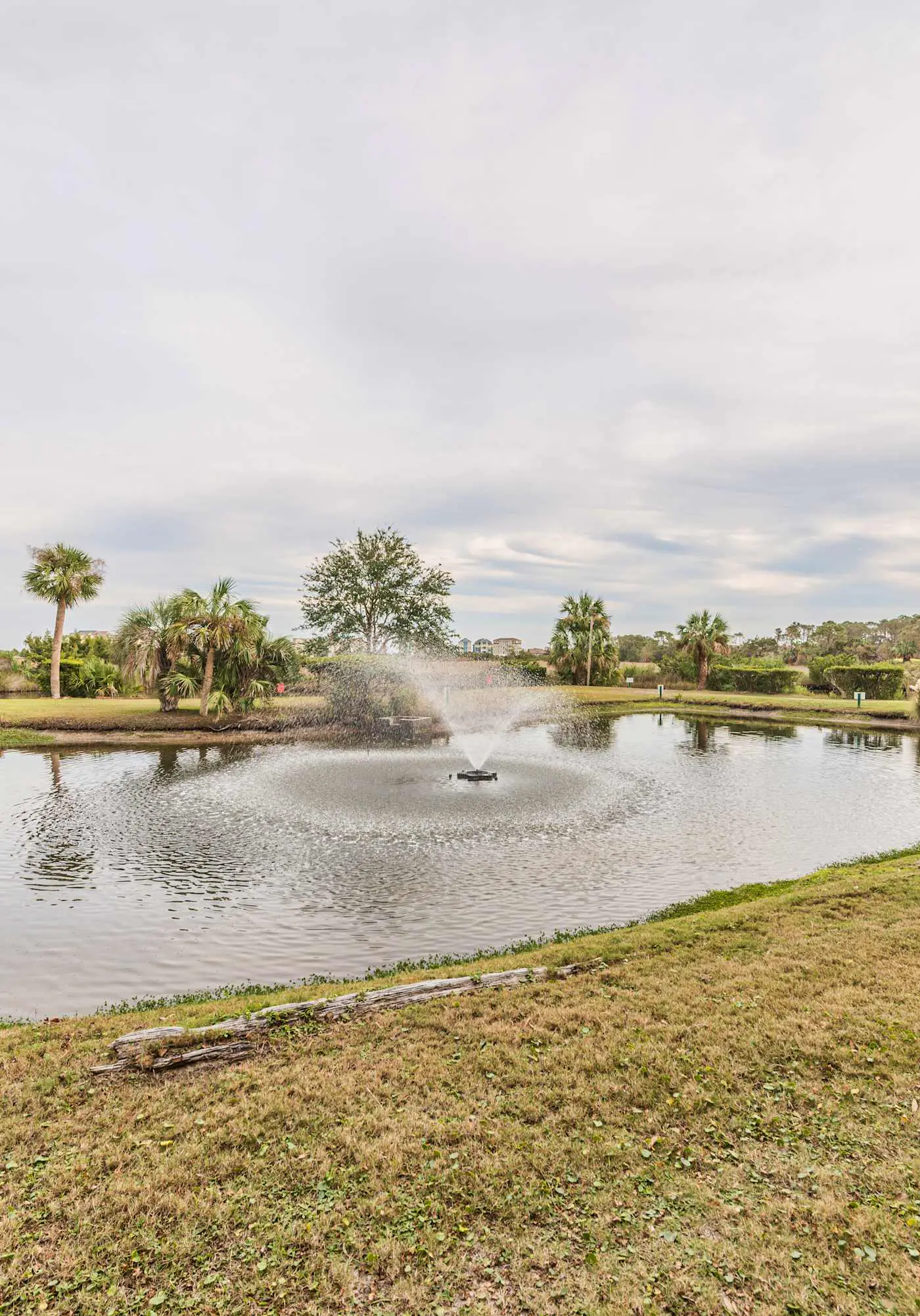 Hilton Head Resort 2BR Near Beach Pools Hot Tub