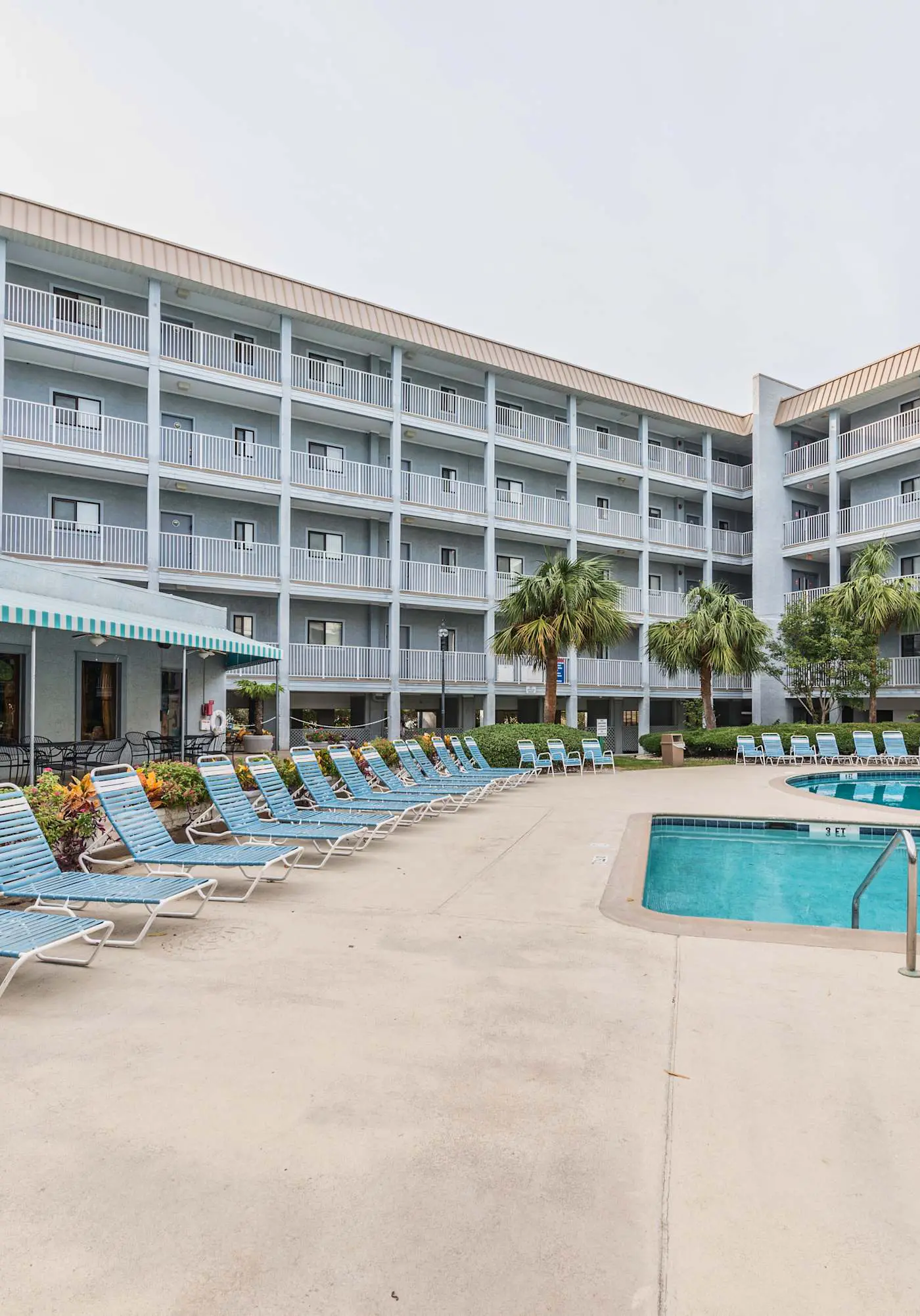 Hilton Head Resort 2BR Near Beach Pools Hot Tub