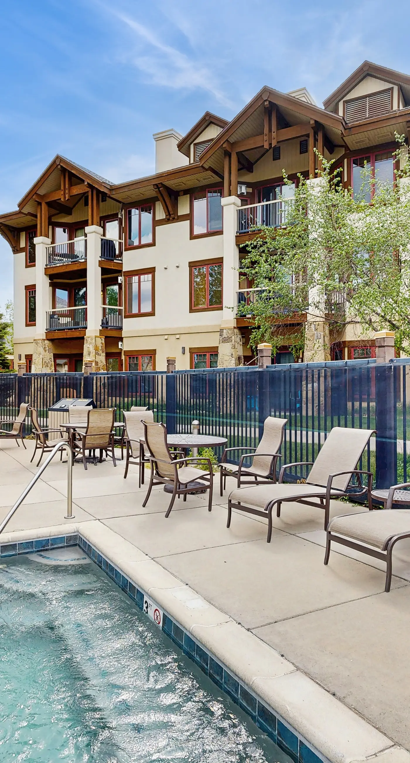 EagleRidge Lodge 204