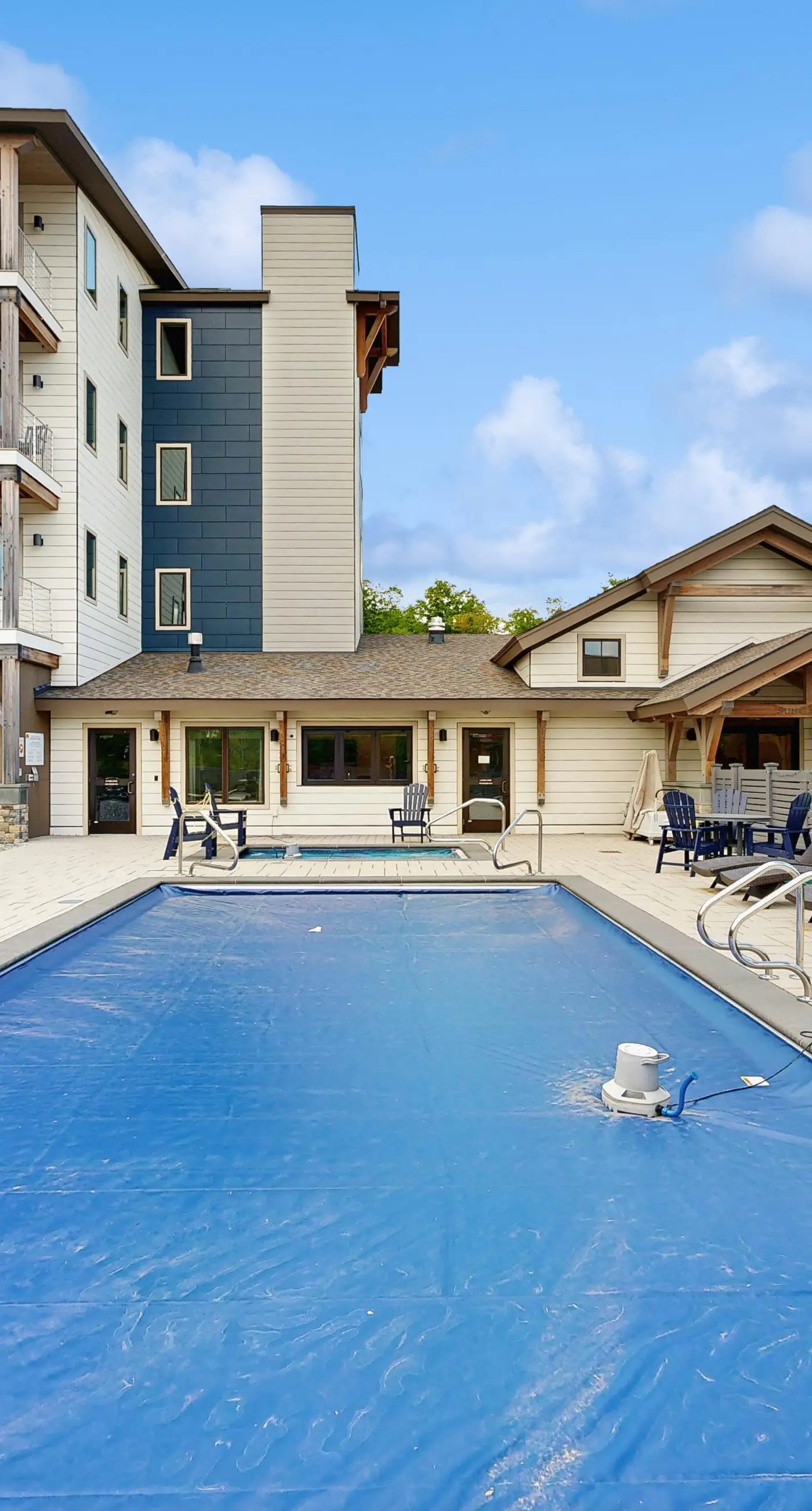 Luxe Retreat at O'Kemo's Southface Village