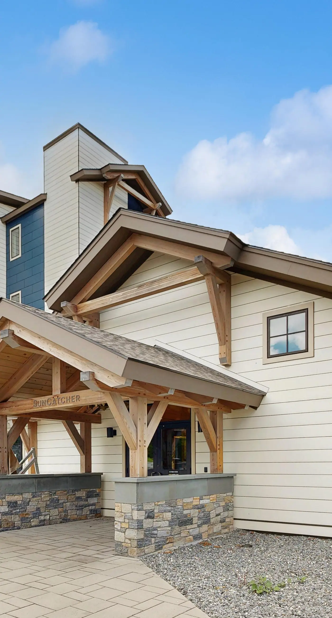 Luxe Retreat at O'Kemo's Southface Village