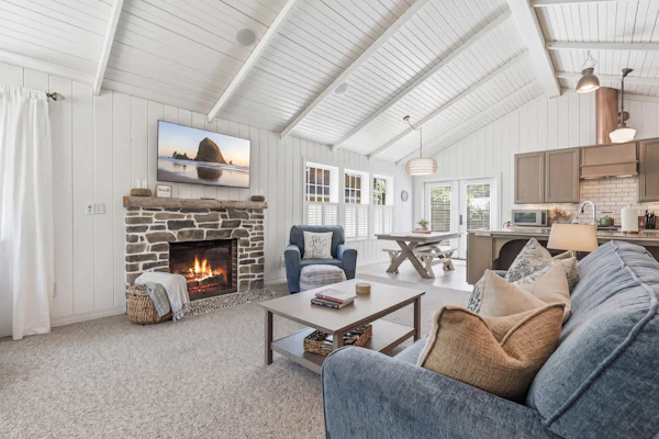 Seafoam Cottage
