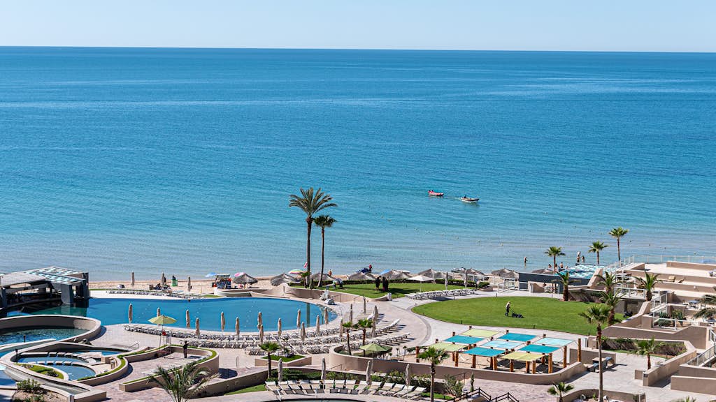 Las Palomas Phase 1 Rubi 707 Exceptional OceanView 1BR 1BA Unit.
