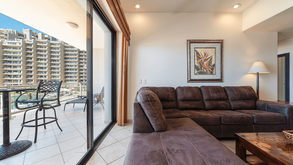 Las Palomas Phase I Diamante 207 Exceptional Oceanfront 2BR 2BA Unit.