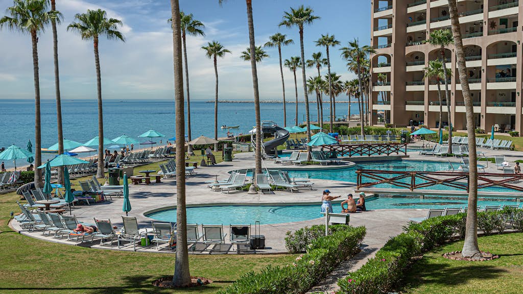 Sonoran Spa N-706 – Beautiful Beachfront Retreat with Panoramic Ocean Views