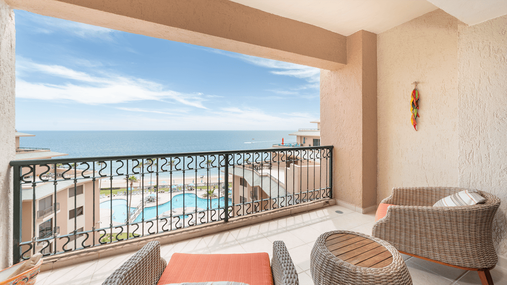 Sonoran Spa N-706 – Beautiful Beachfront Retreat with Panoramic Ocean Views